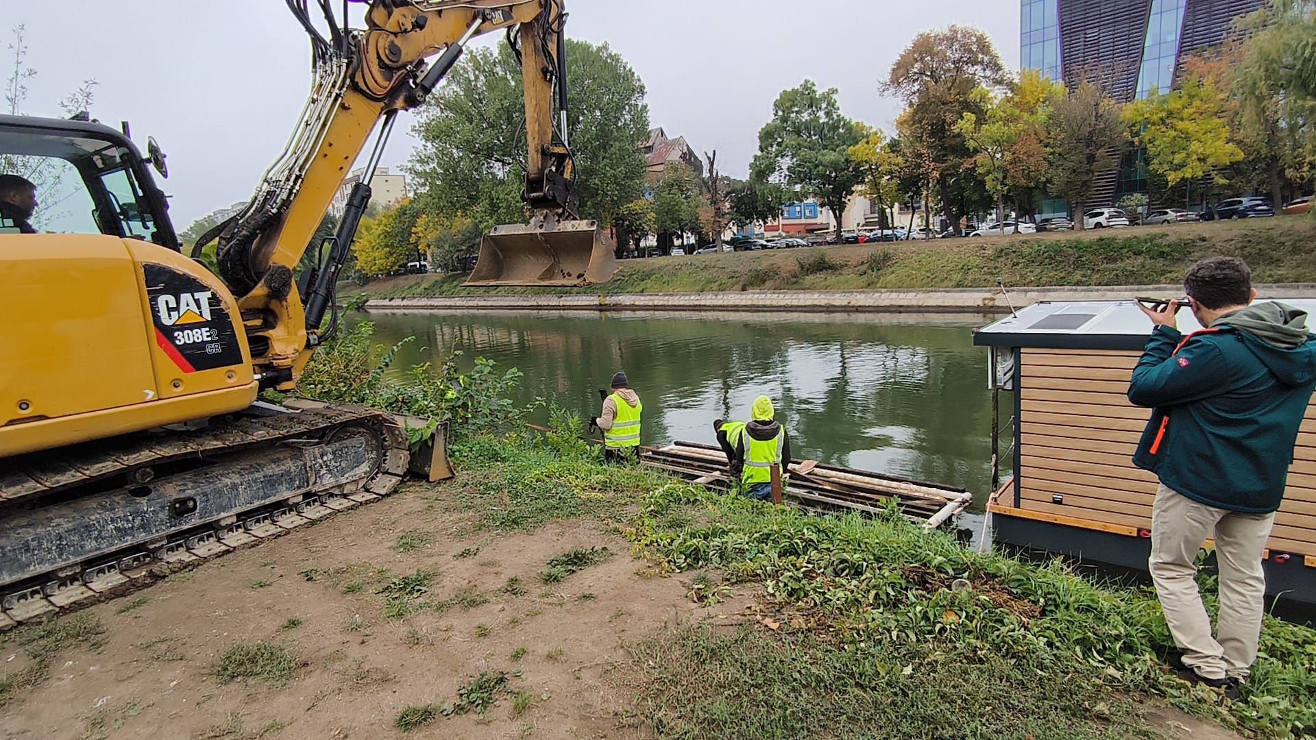 WhatsApp Image 2025-10-10 at 11.09.07