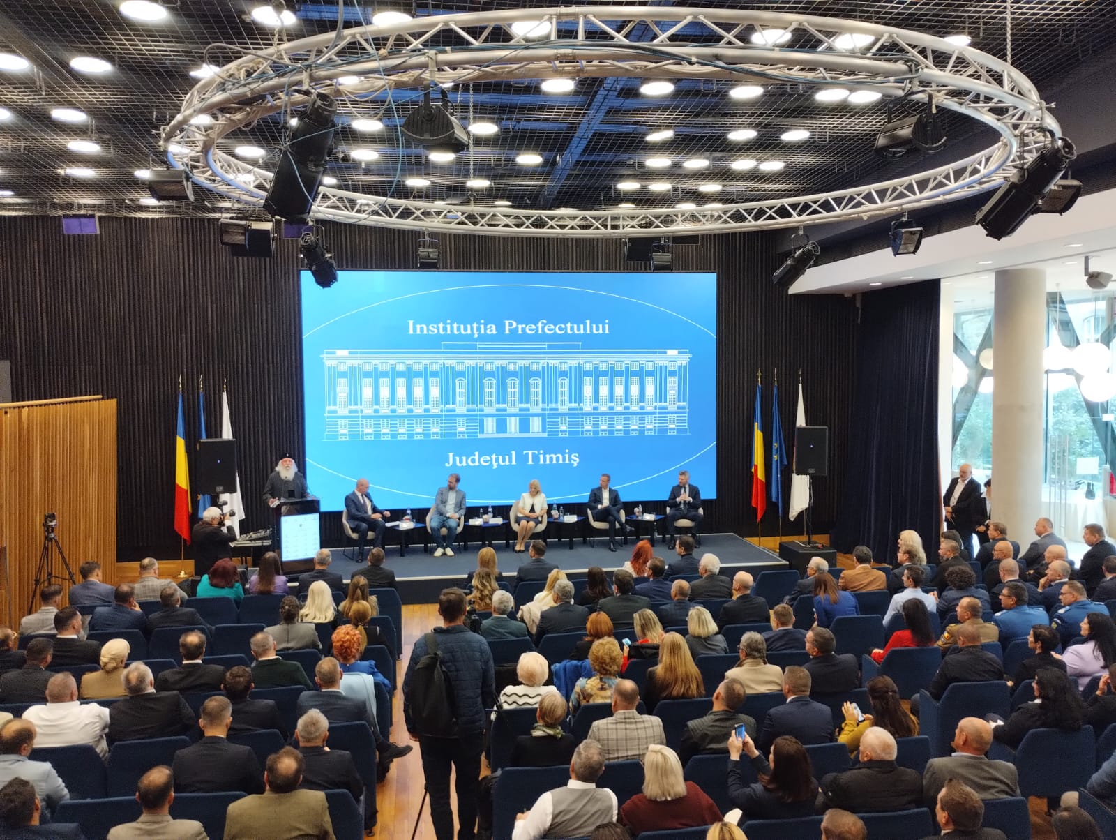 sala multifunctionala (5)