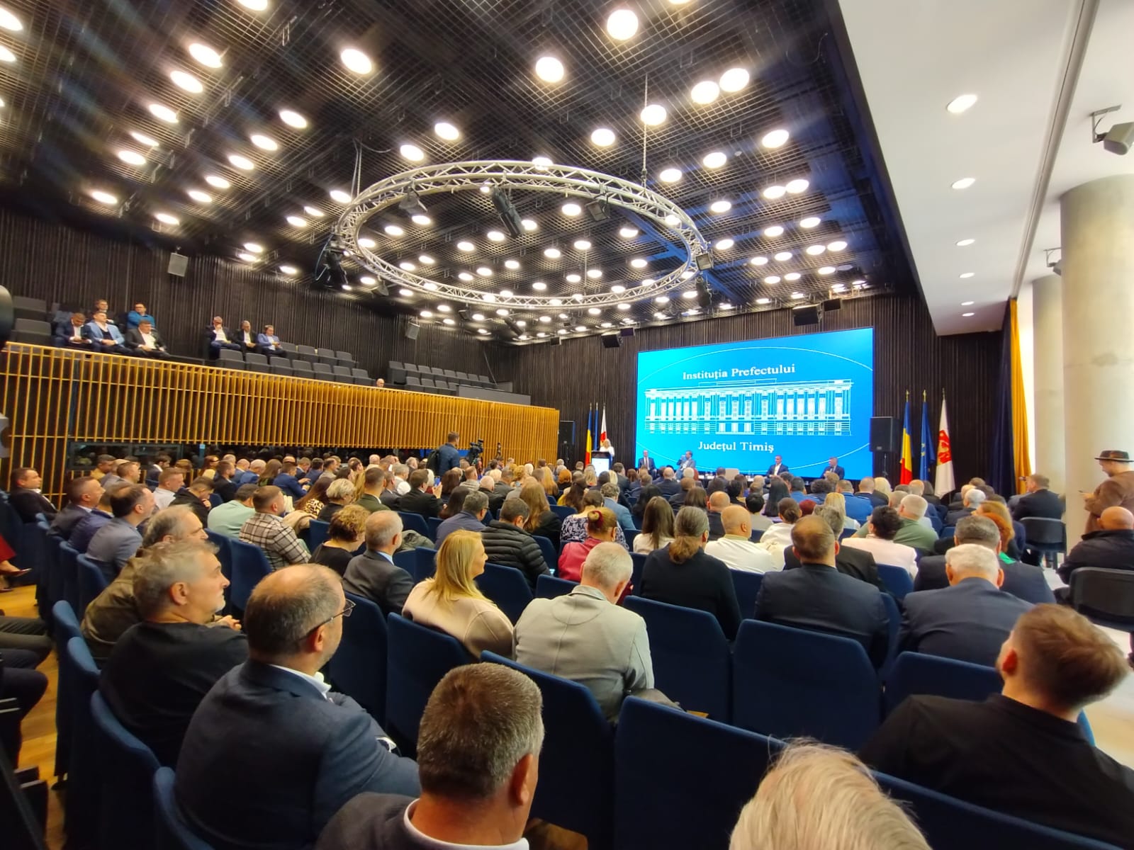 sala multifunctionala (9)