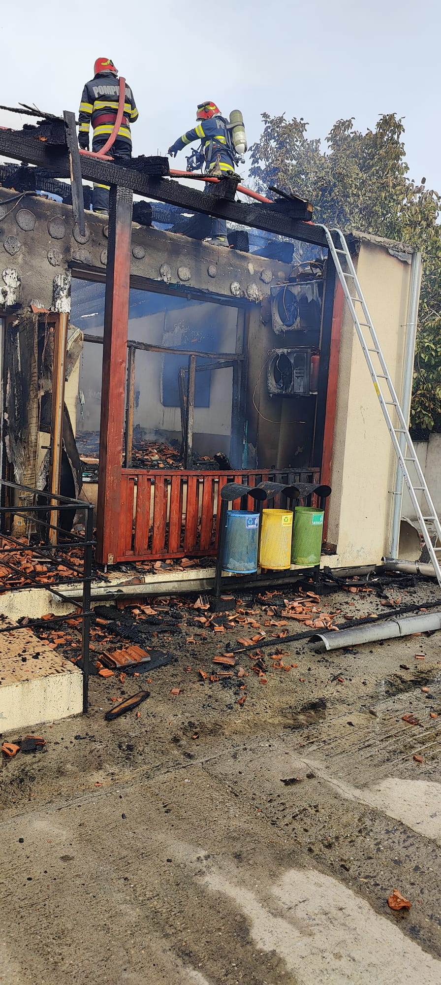 WhatsApp Image 2025-10-21 at 15.56.37