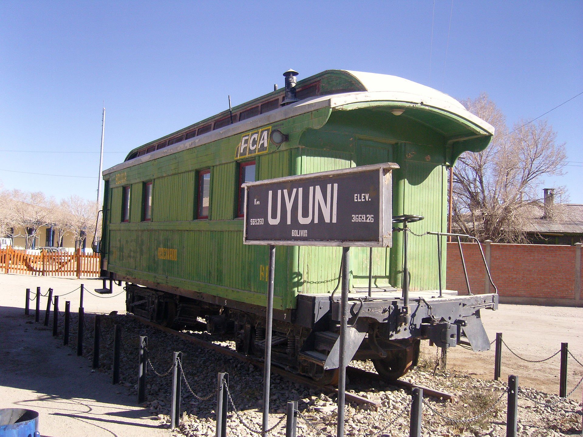 Uyuni,_Estación_de_Ferrocarril_Uyuni,_Potosí_-_Bolivia