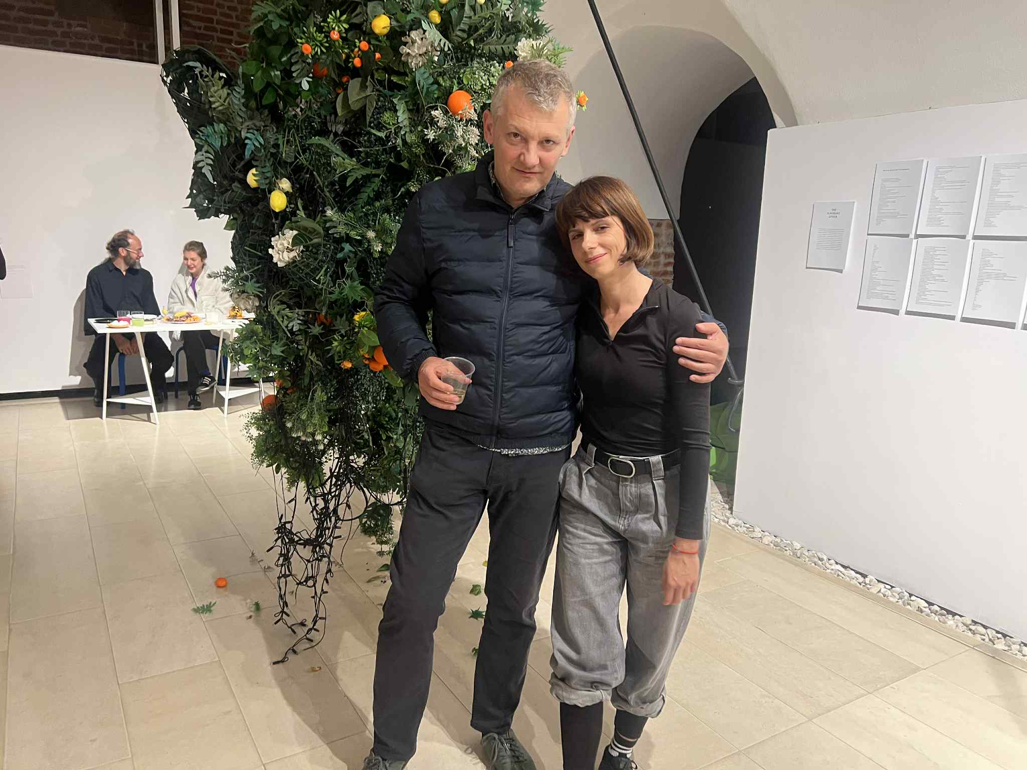 42499caa-0a29-4ad4-929e-f89194e50704