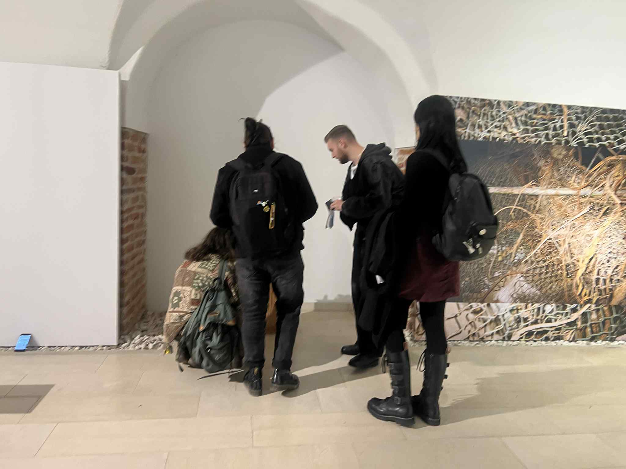 df747810-01c1-4d94-9f3f-60431c34eb6d