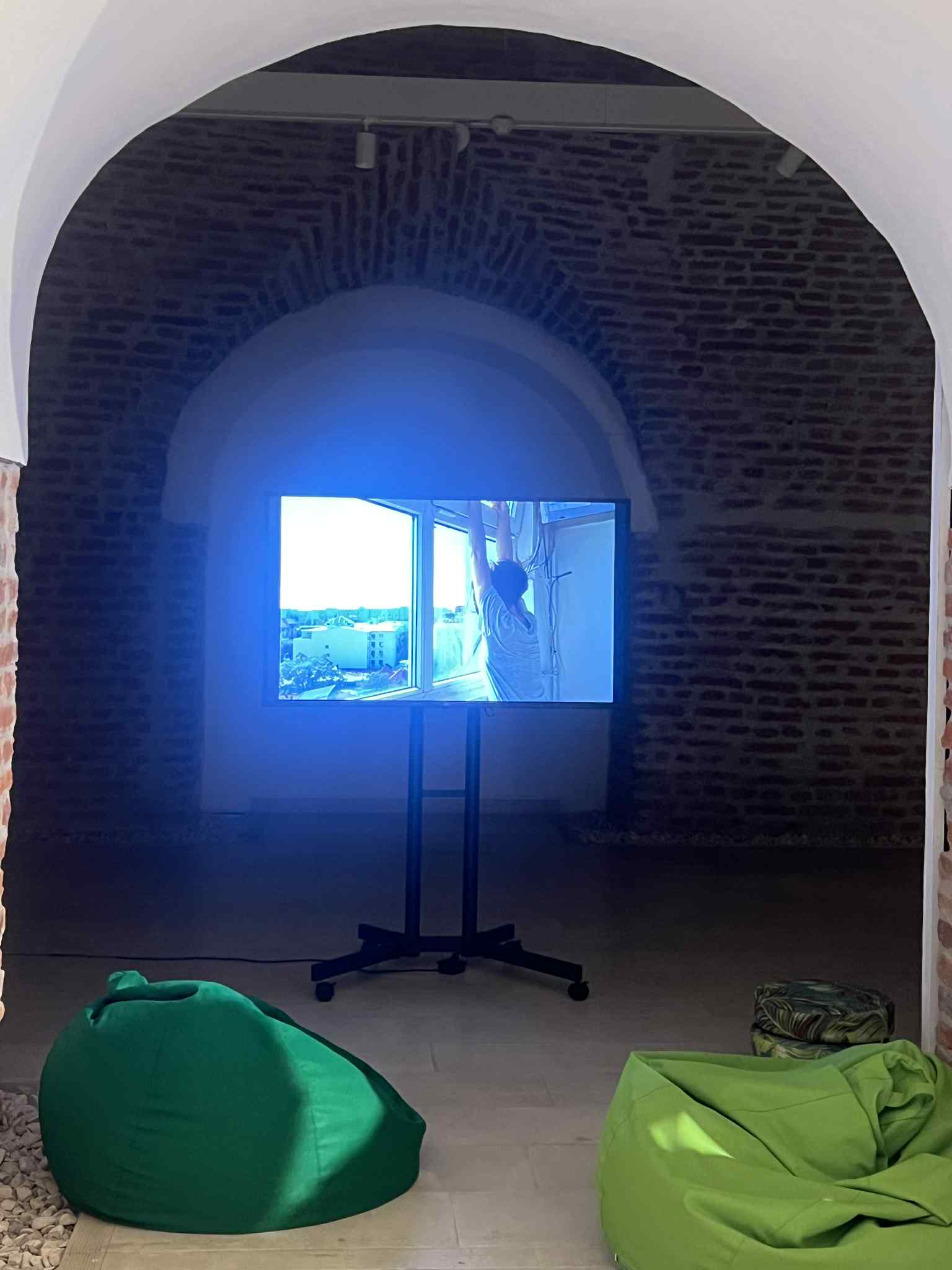 ebaef349-fe93-44b2-94c2-499f9bdd8183