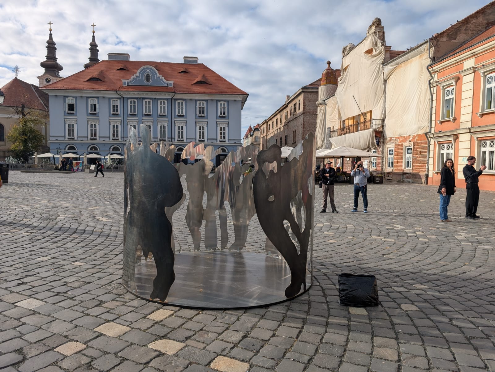 WhatsApp Image 2025-10-31 at 14.08.22 (2)