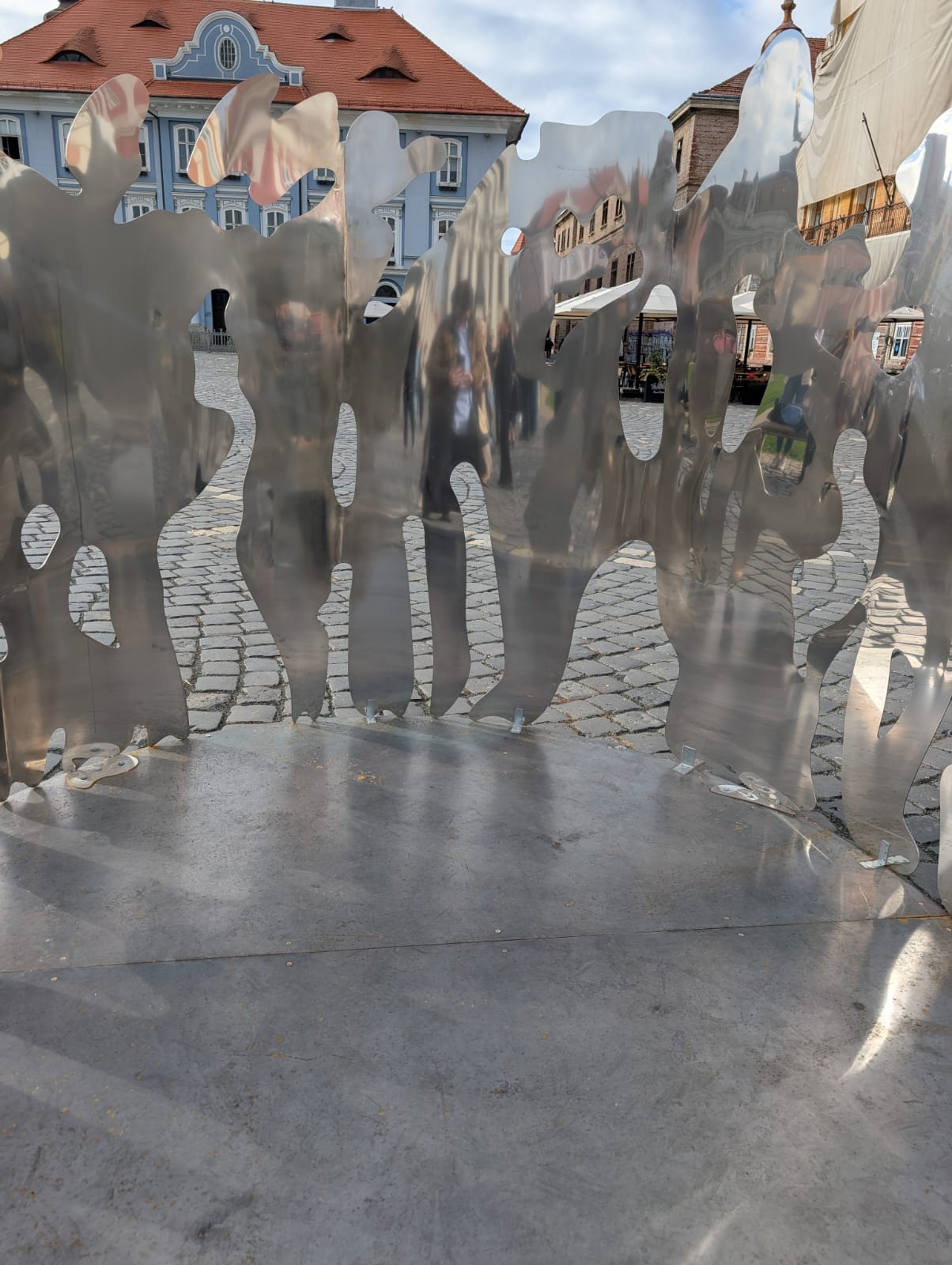 WhatsApp Image 2025-10-31 at 14.08.21 (2)