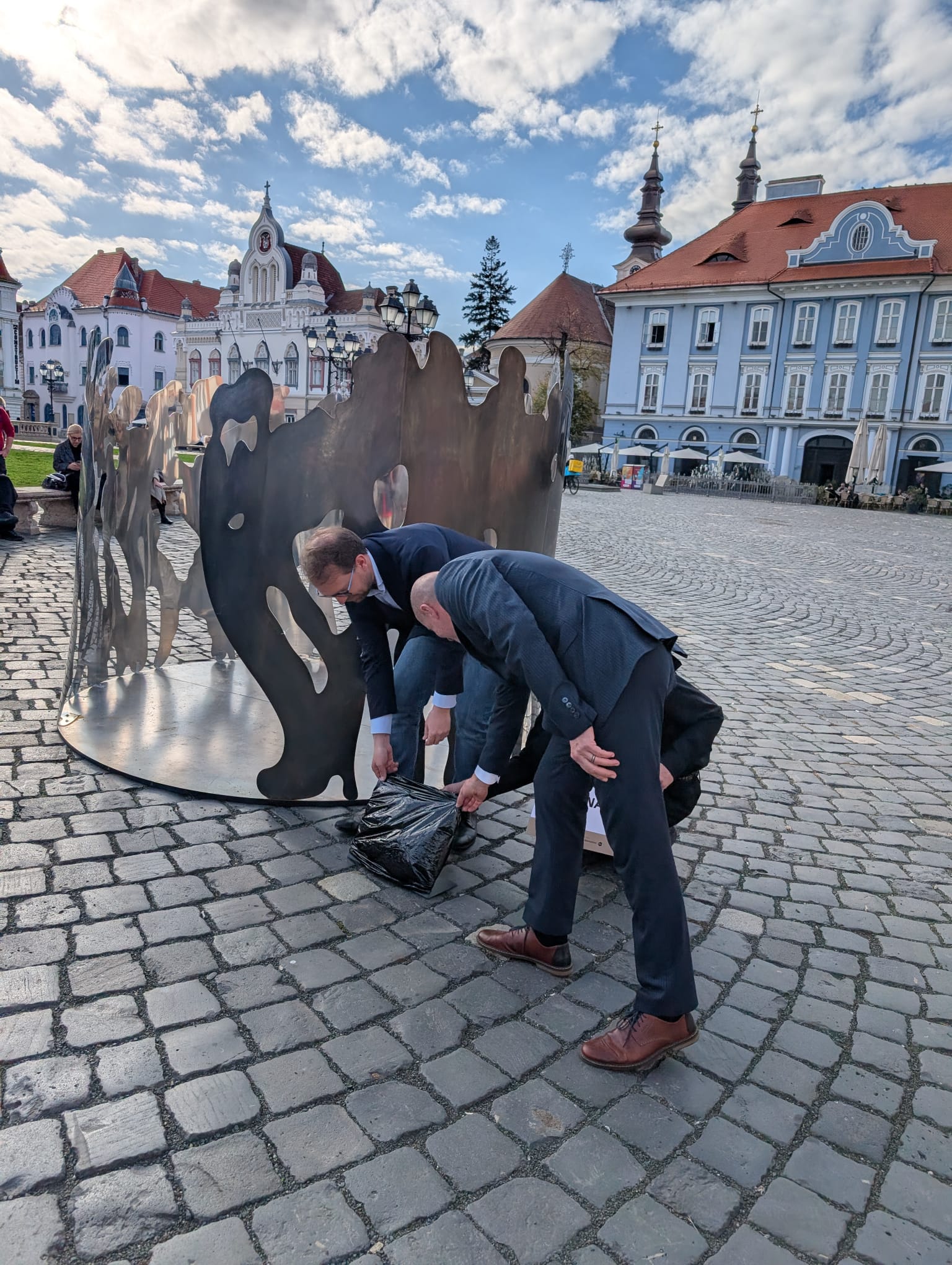 WhatsApp Image 2025-10-31 at 14.27.28 (1)