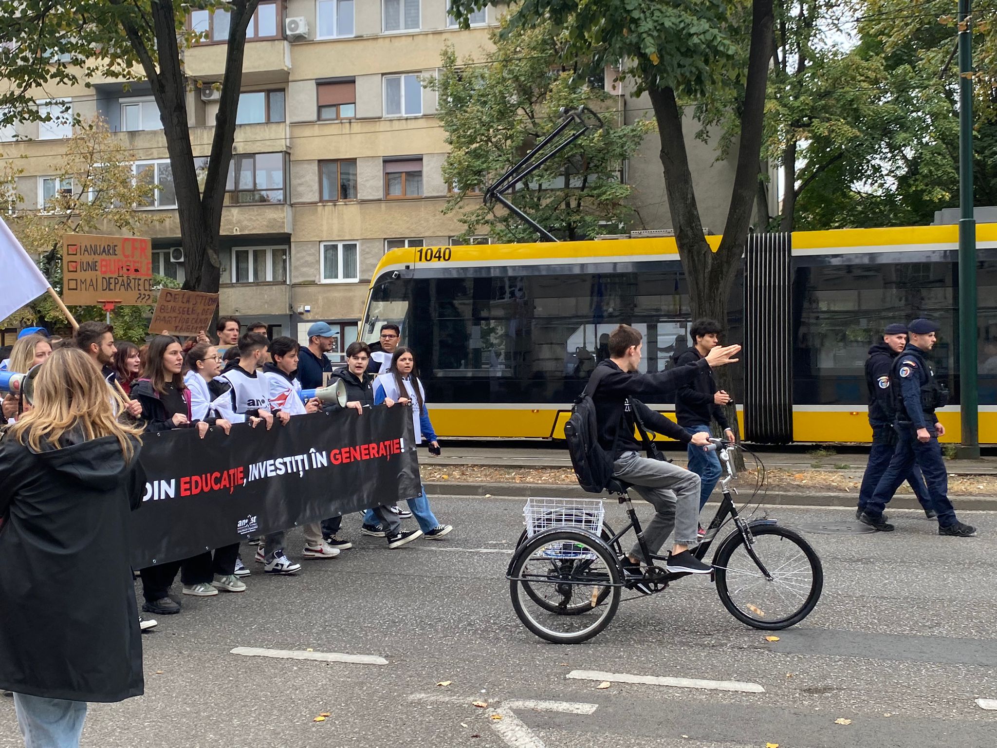 WhatsApp Image 2025-10-02 at 13.32.28