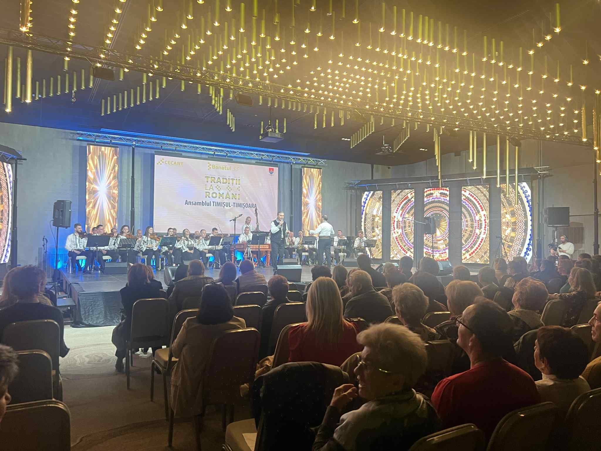 Traditii la Romani prima seara (16)