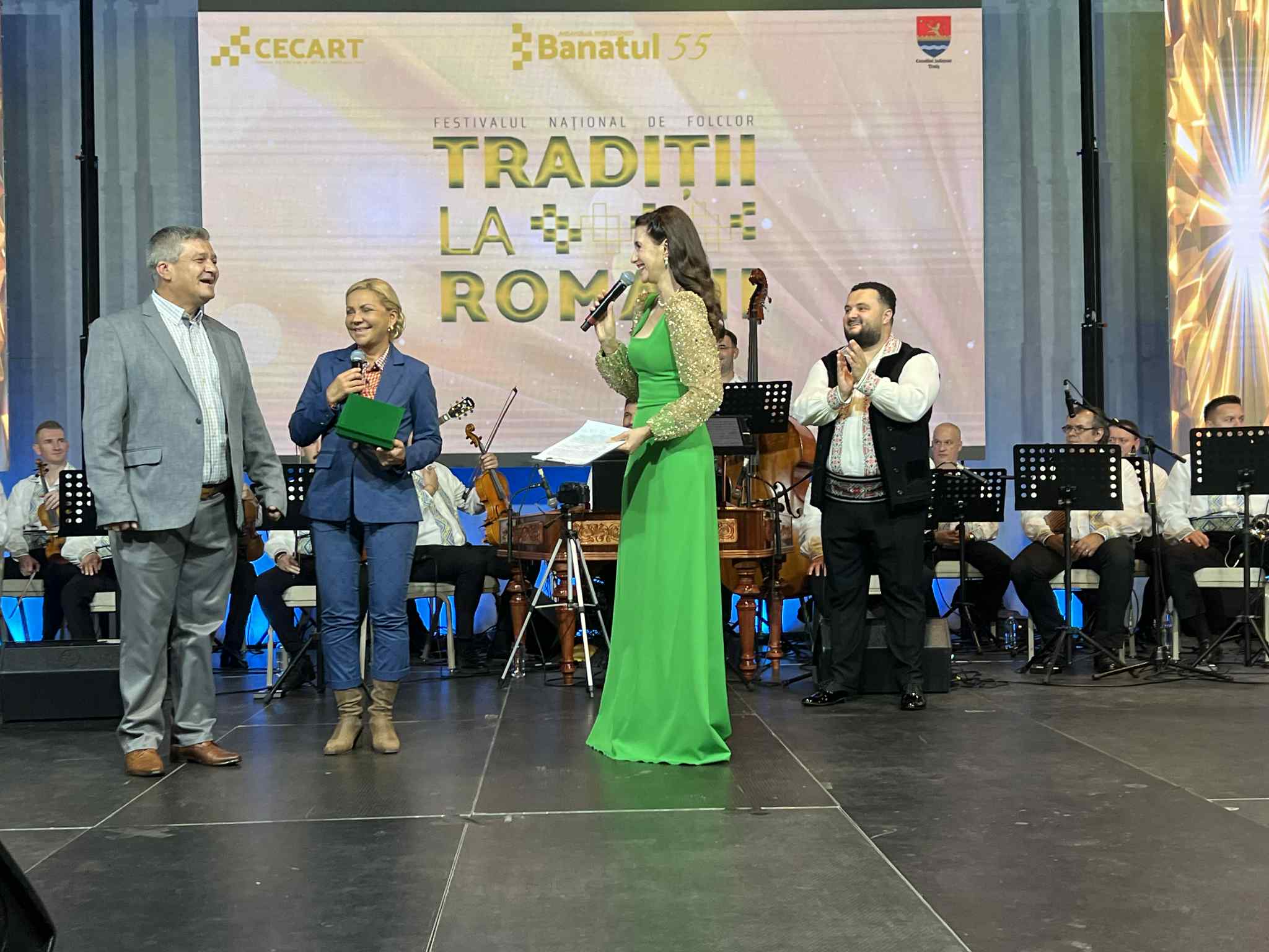 Traditii la Romani prima seara (22)