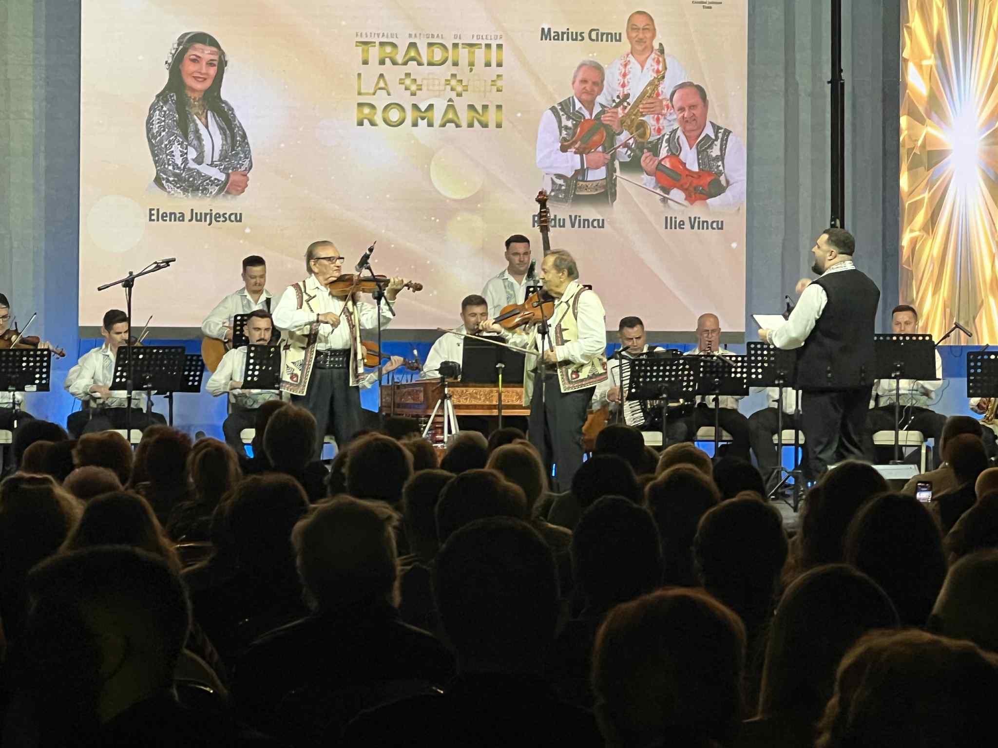 Traditii la Romani prima seara (25)