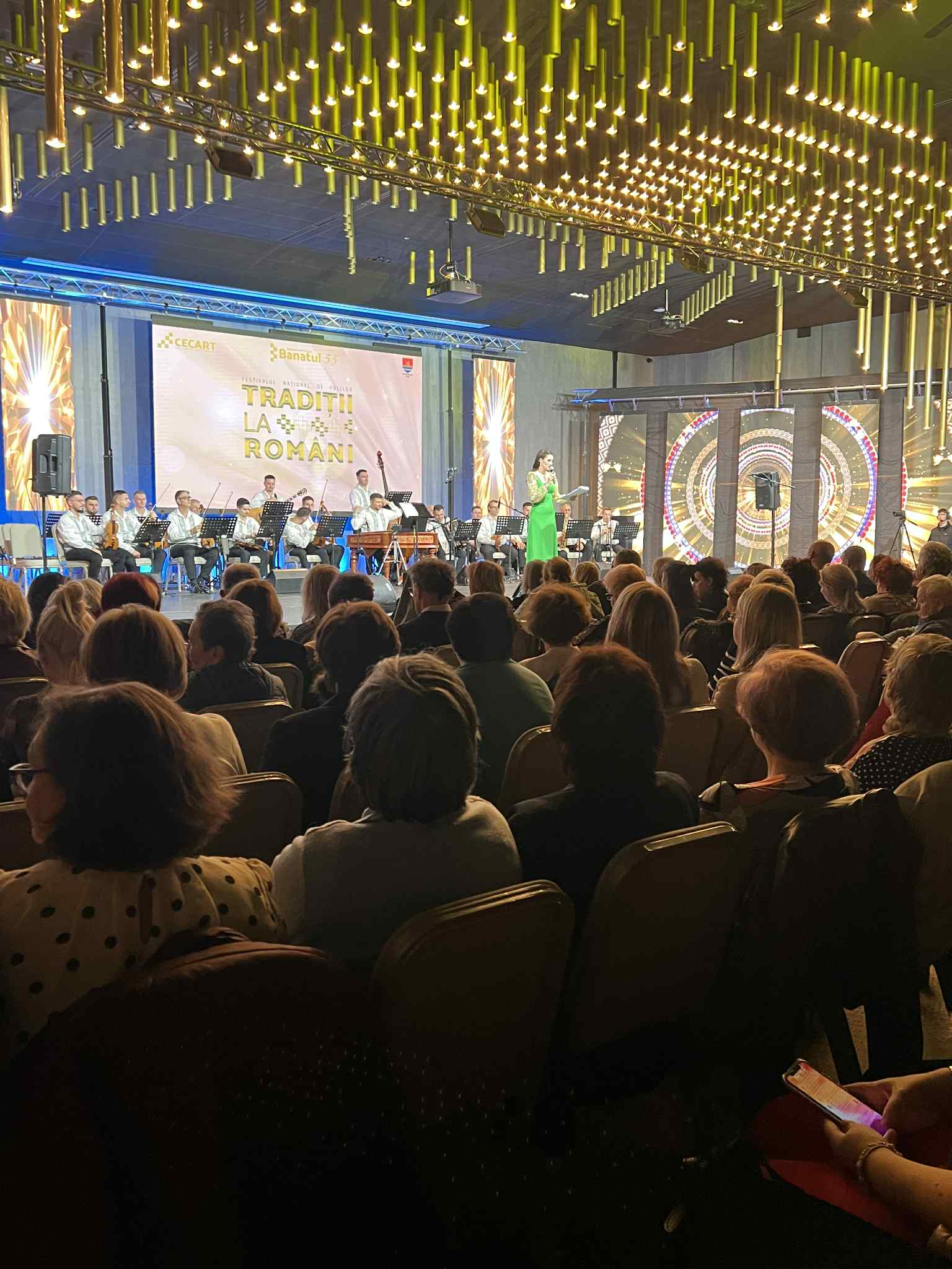 Traditii la Romani prima seara (32)