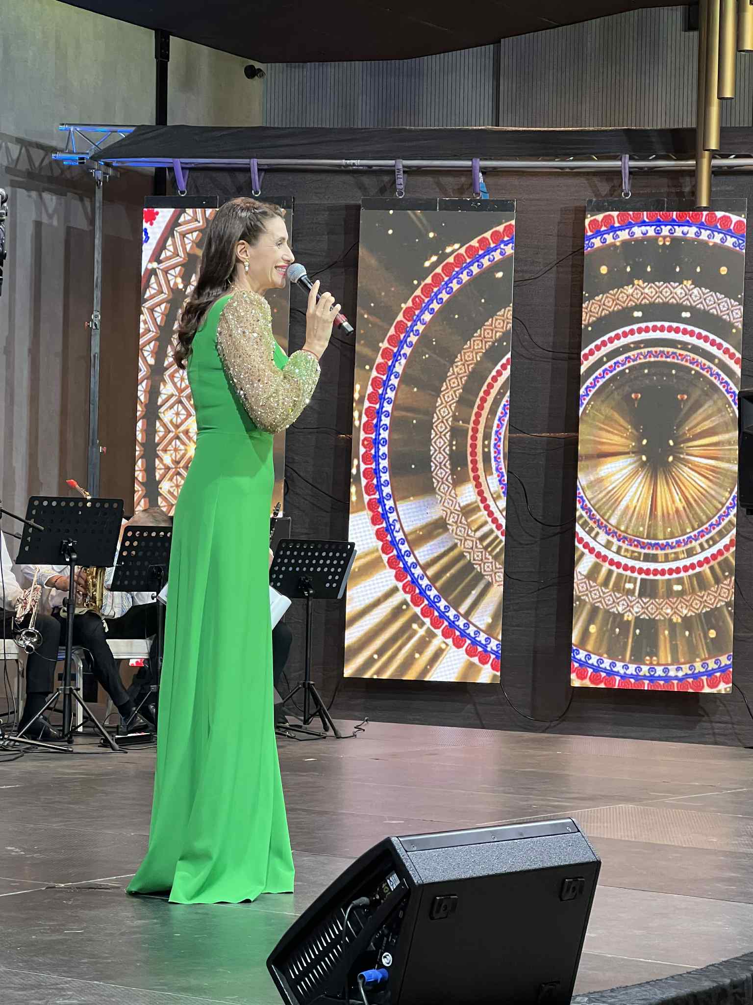 Traditii la Romani prima seara (33)