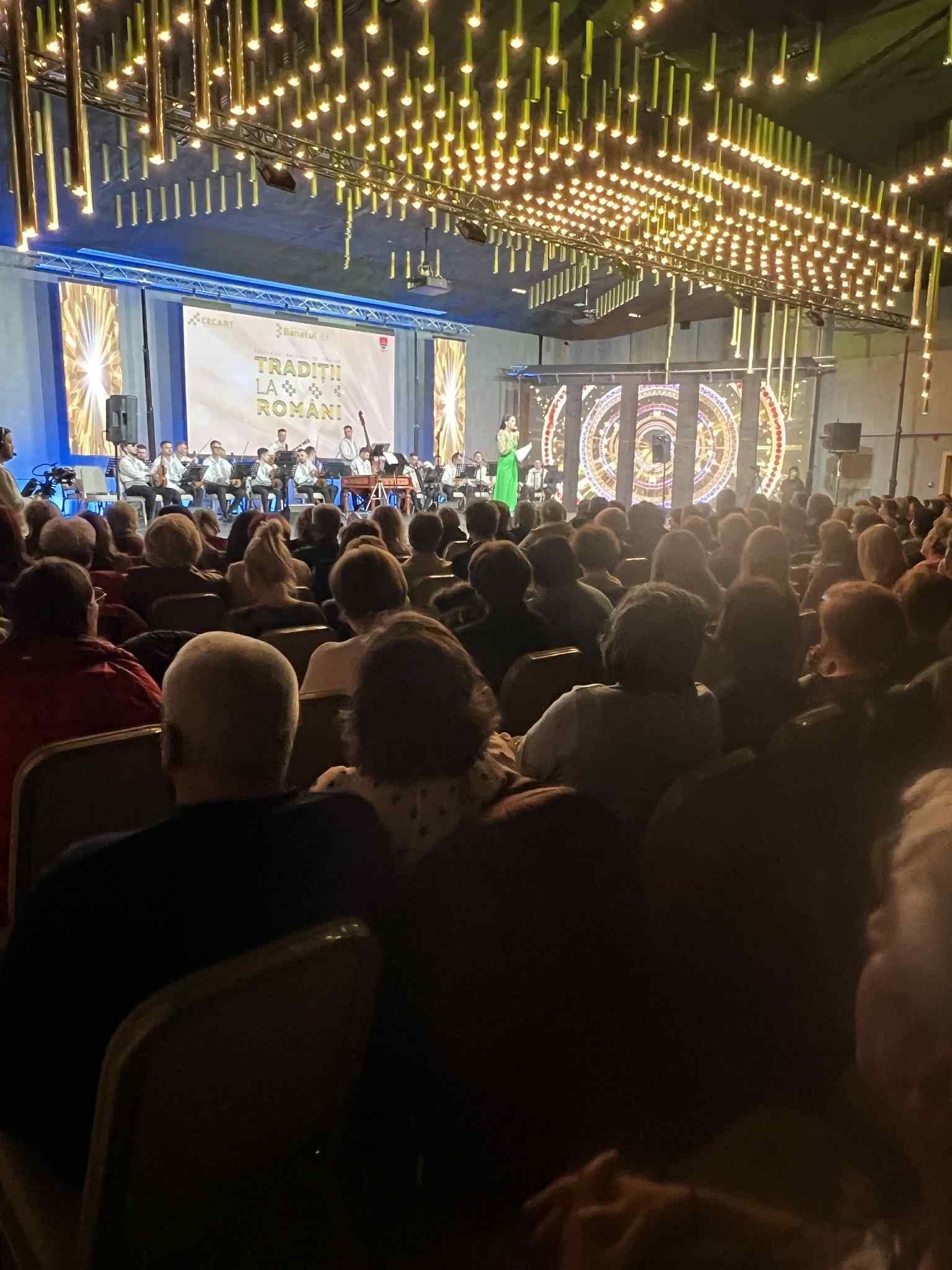 Traditii la Romani prima seara (41)