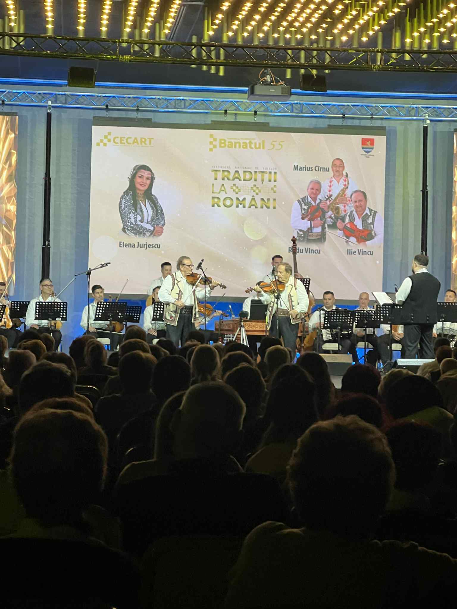 Traditii la Romani prima seara (43)