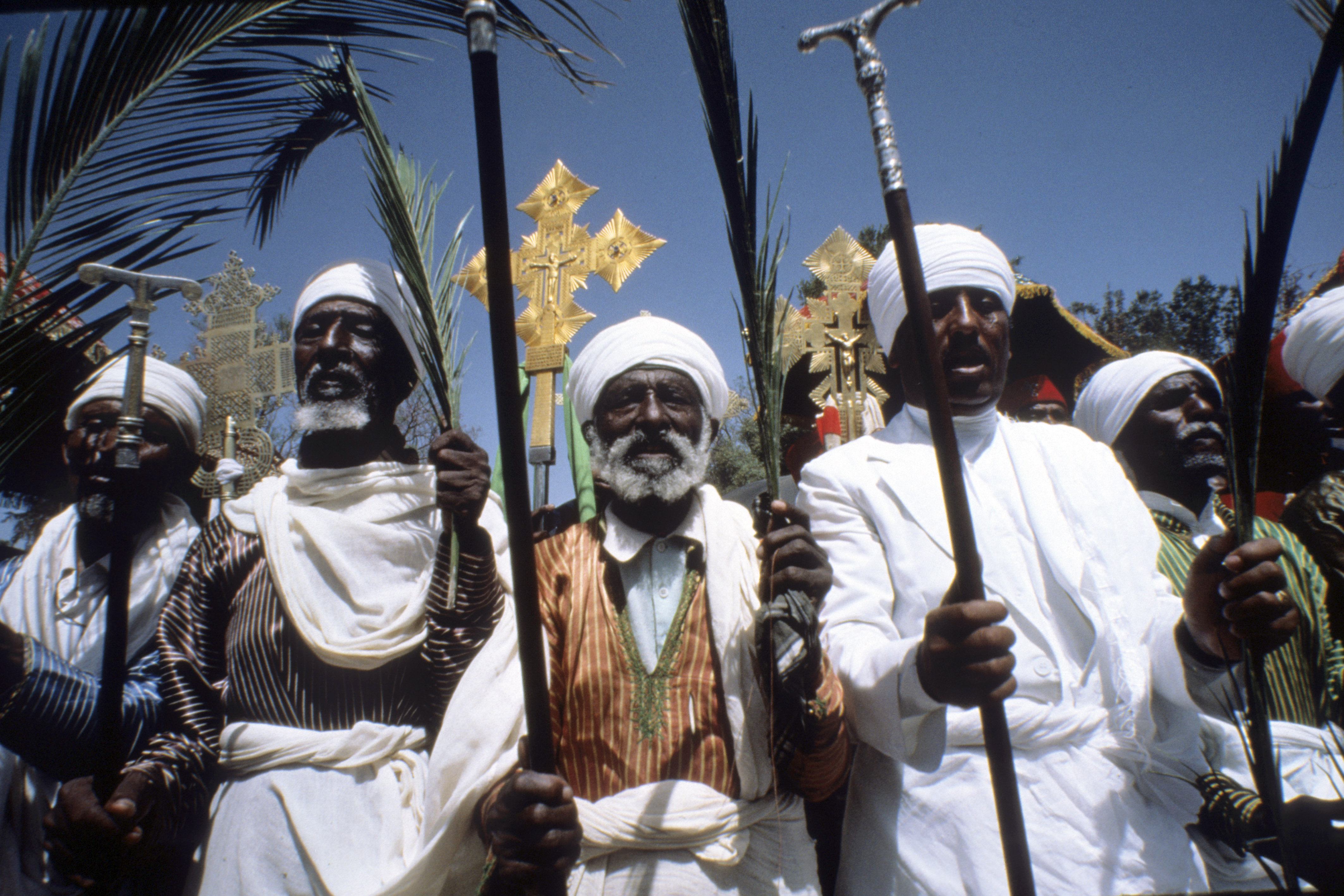 Priest_of_rock-Hewn_Churches_of_Lalibela,_a_high_place_of_Ethiopian_Christianity,_still_today_a_place_of_pilmigrage_and_devotion.