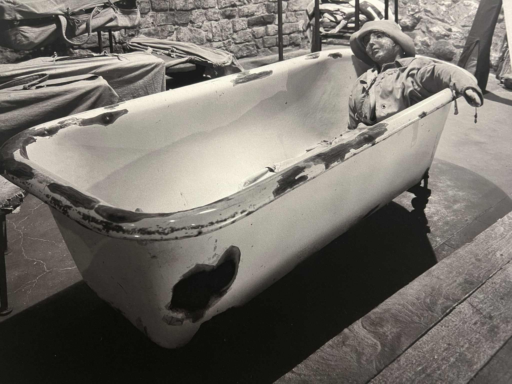 973a6869-03c6-4c7b-a936-7169fb7e6570