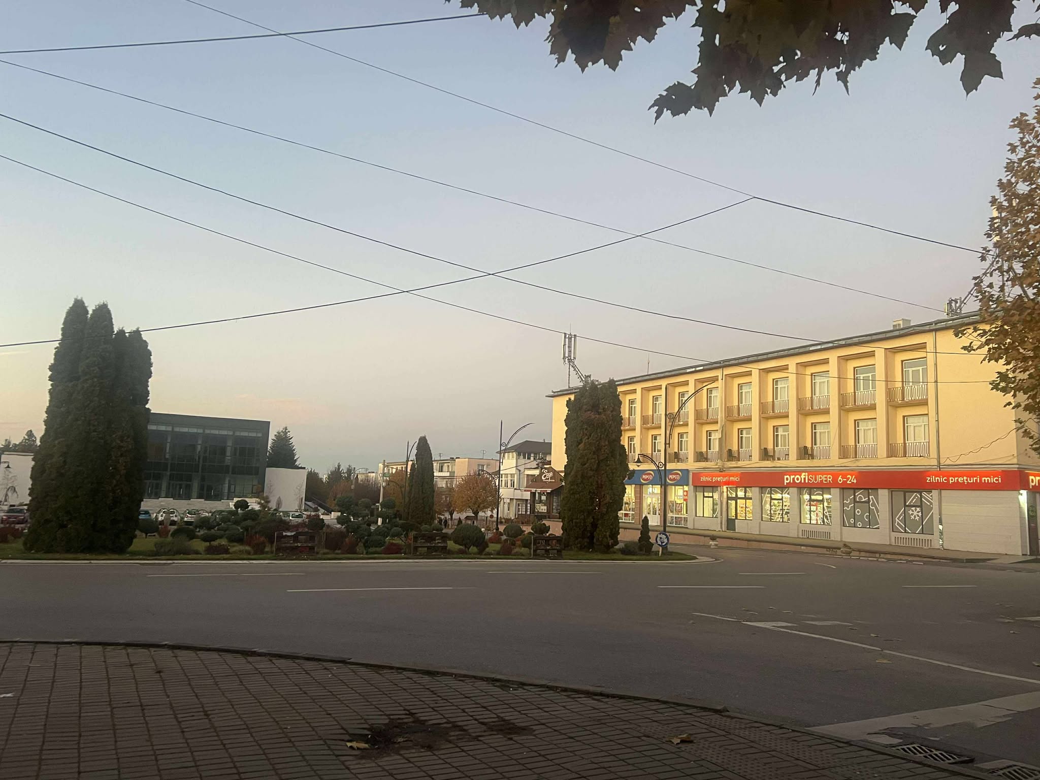 orasul victoria nov 2025 (1)