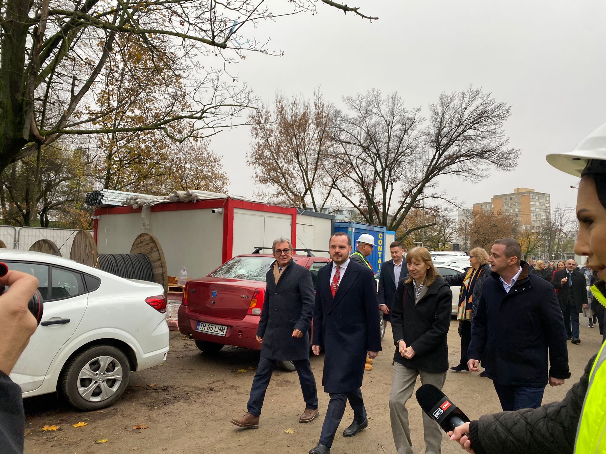 WhatsApp Image 2025-11-22 at 10.58.20 (1)