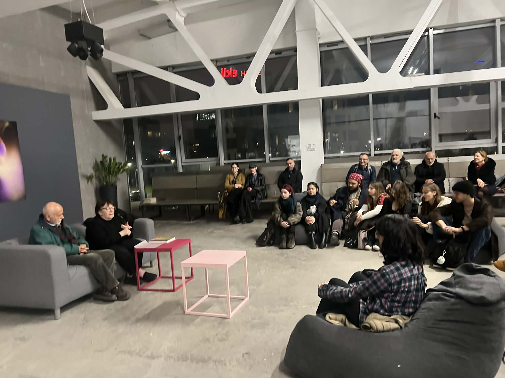 88021bd6-b4eb-4931-a126-3423370977cd