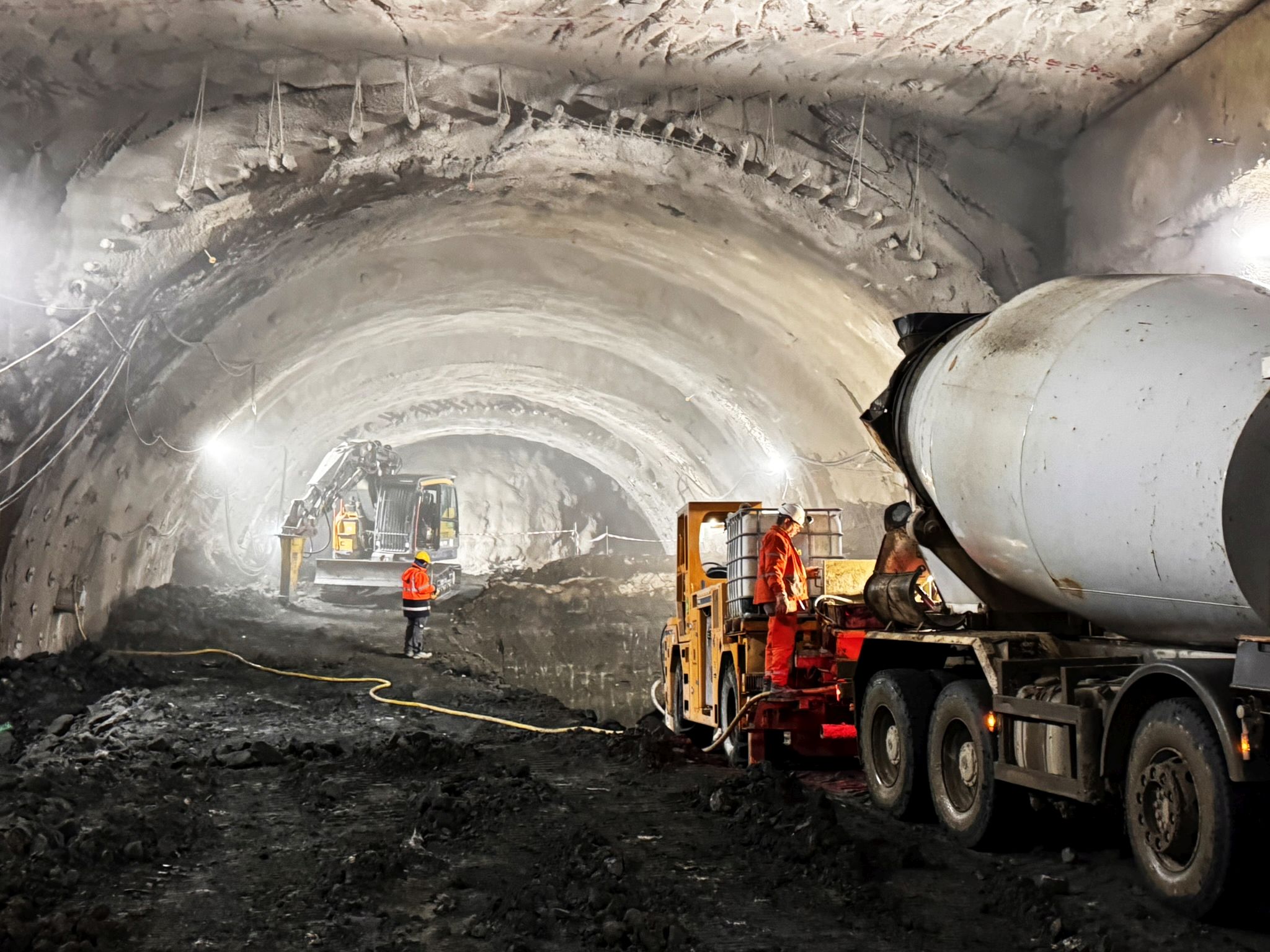 588731331_1156052389949653_558347468717522144_n