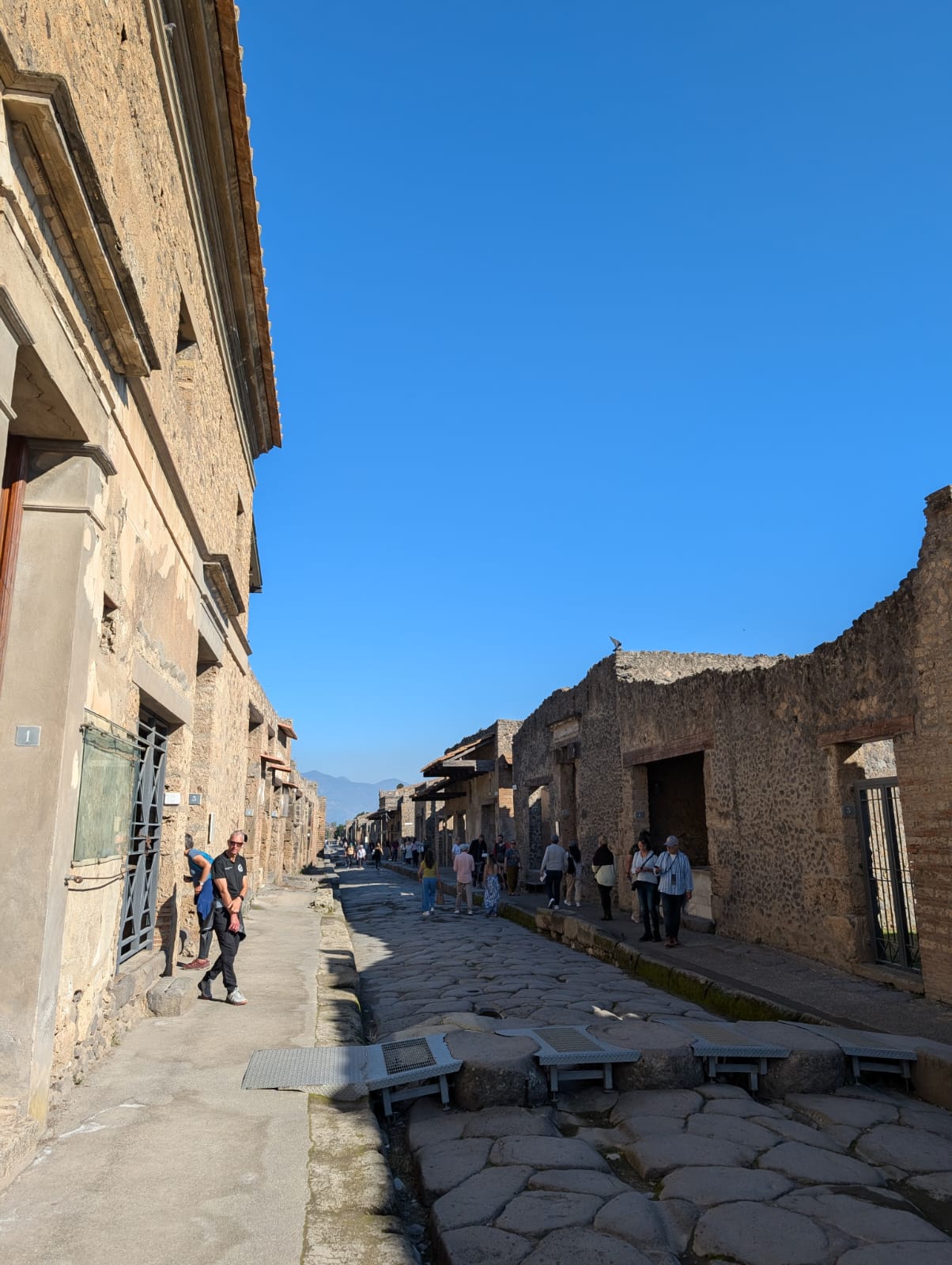 WhatsApp Image 2025-11-28 at 11.44.58 (2)