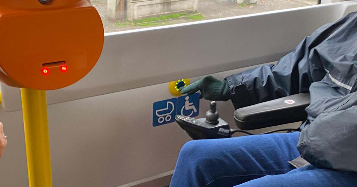 Timișorenii cu dizabilități solicită condiții efective pentru a se deplasa independent