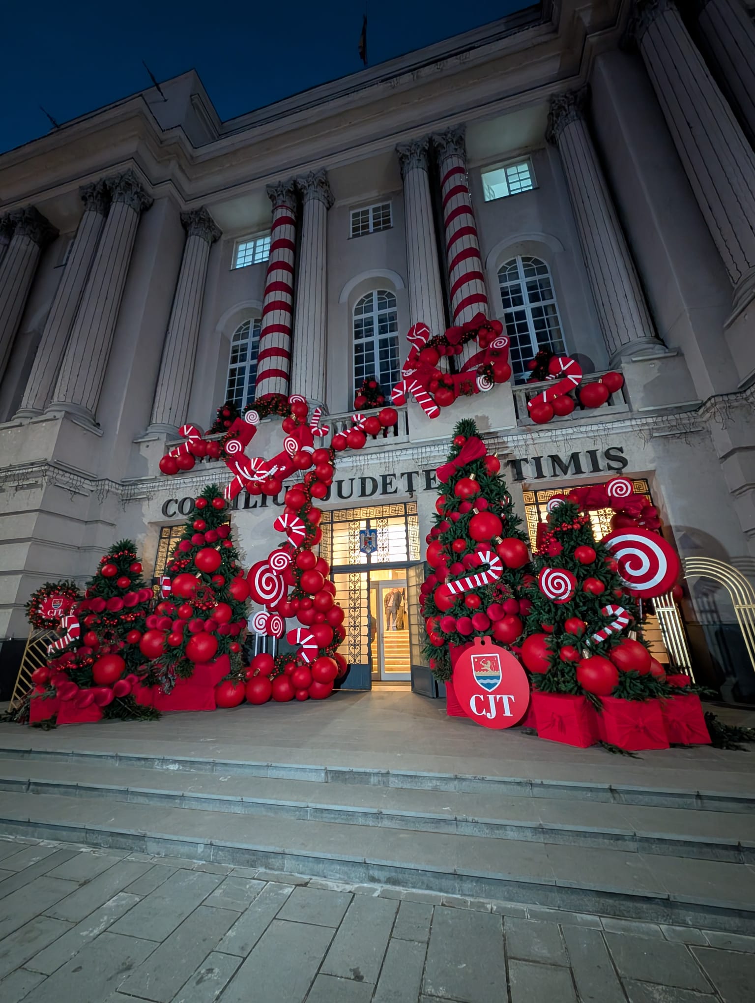 palatul administrativ timis de craciun (13)