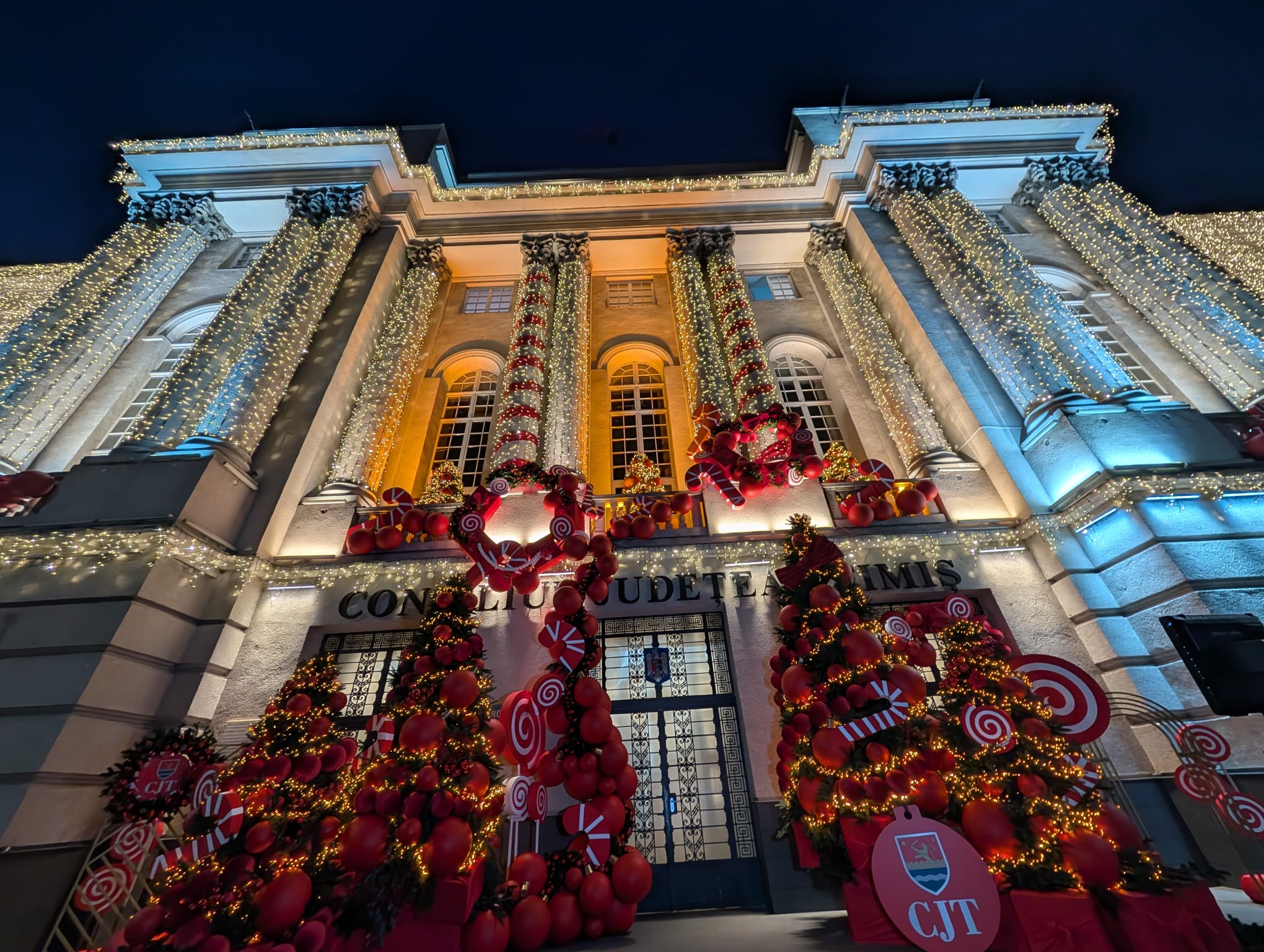 palatul administrativ timis de craciun (9)