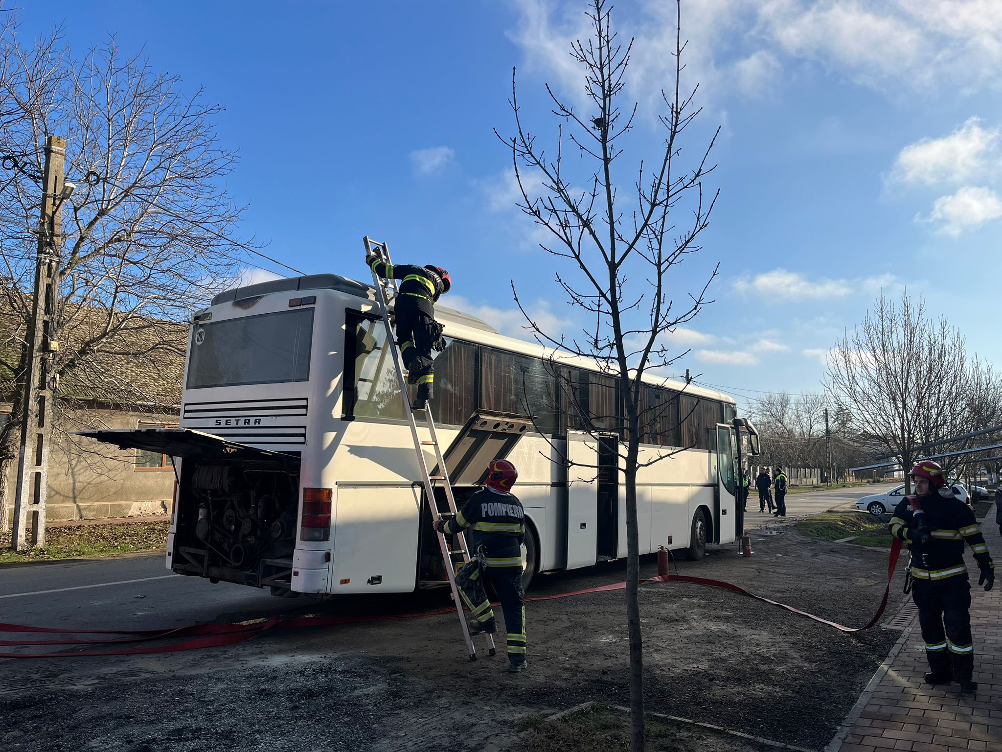 WhatsApp Image 2025-12-08 at 15.37.57 (1)