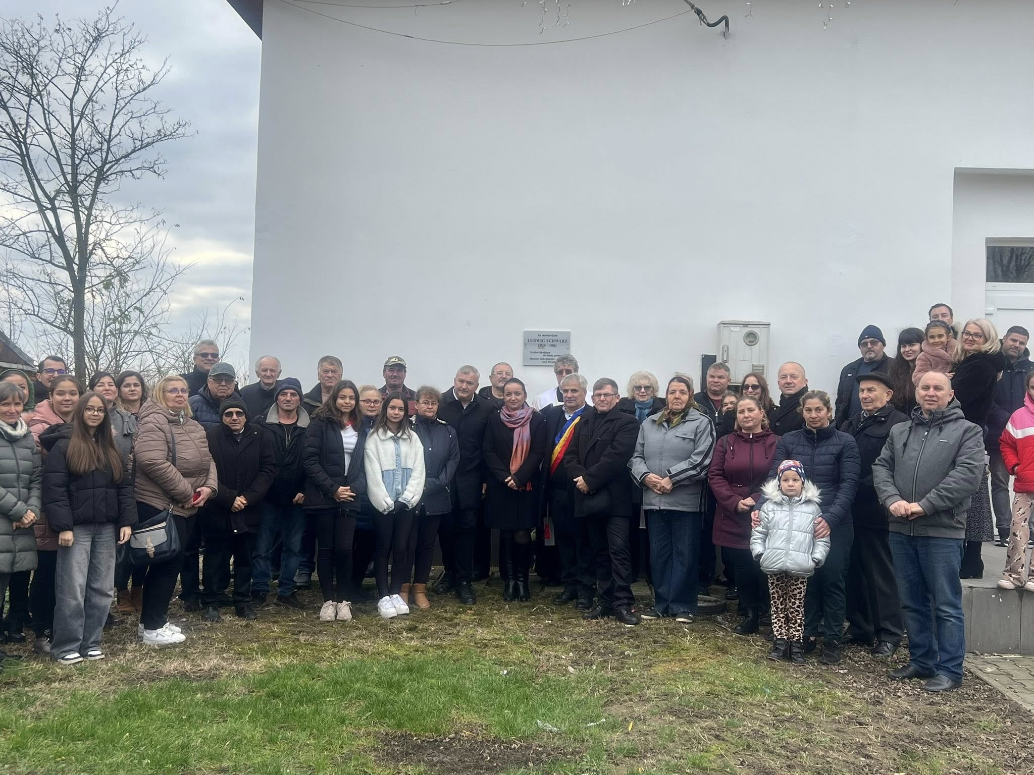 centenar schwarz la dolat (32)