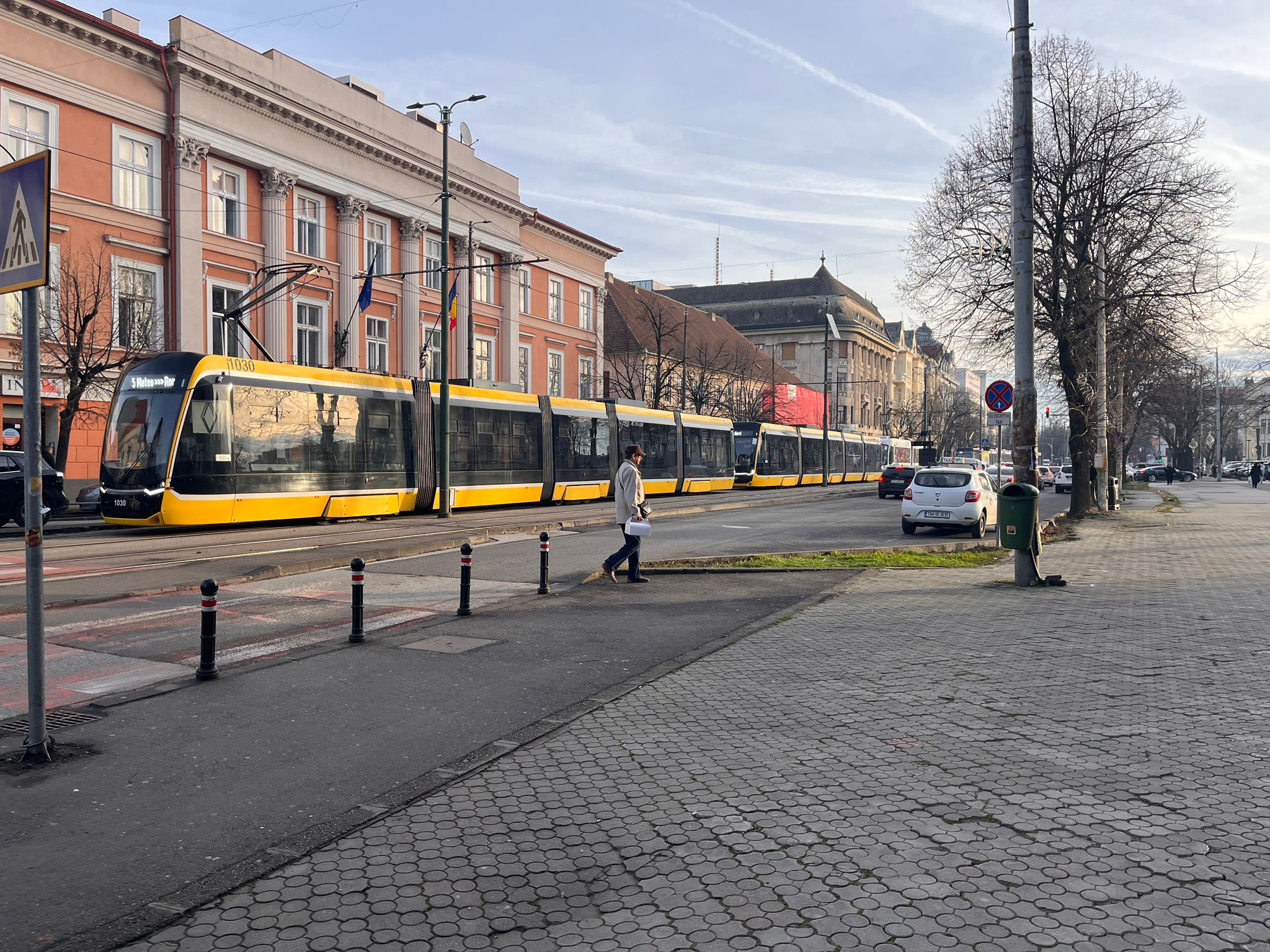 WhatsApp Image 2025-12-10 at 09.28.58