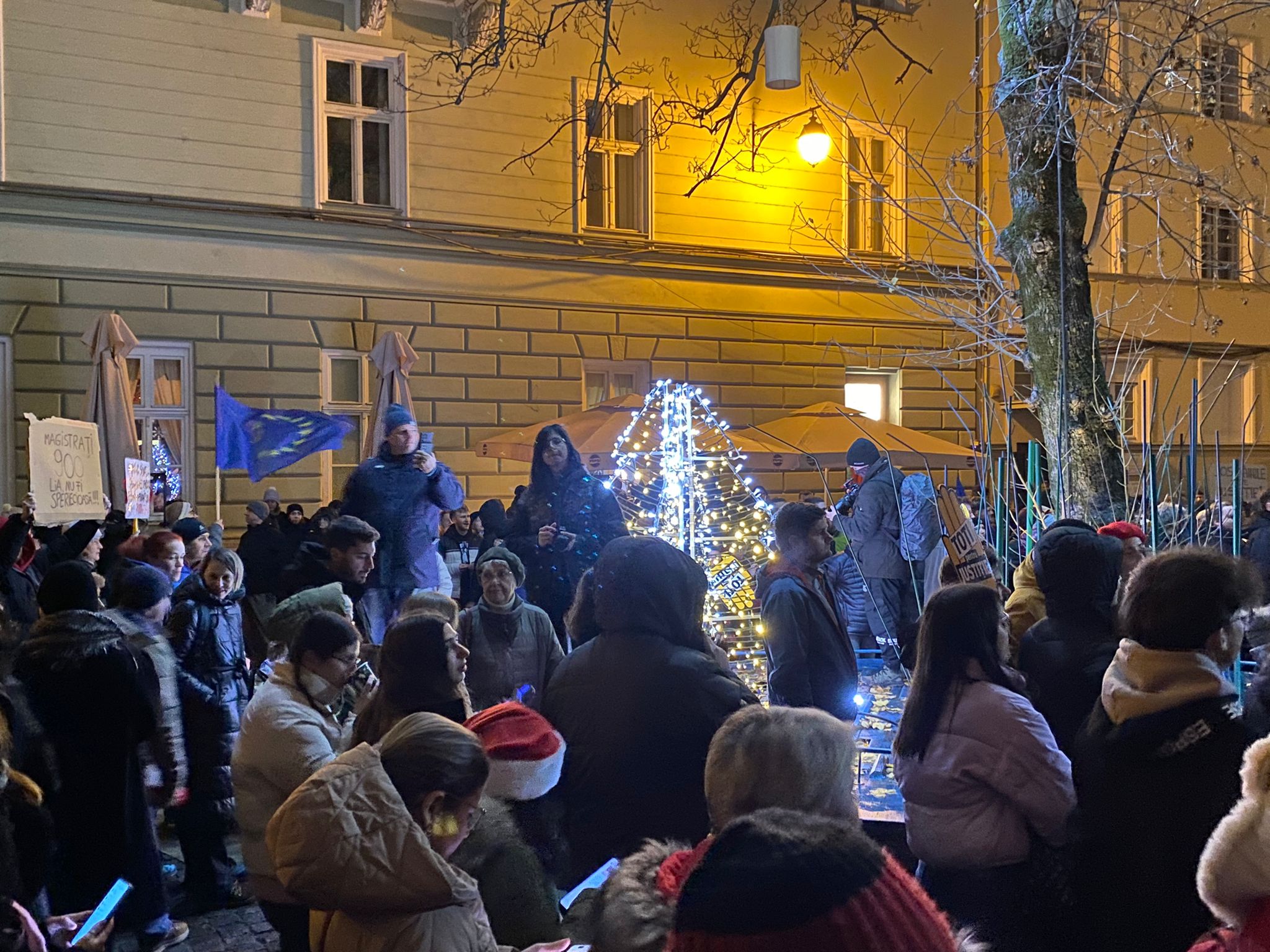 WhatsApp Image 2025-12-14 at 18.17.46 (2)