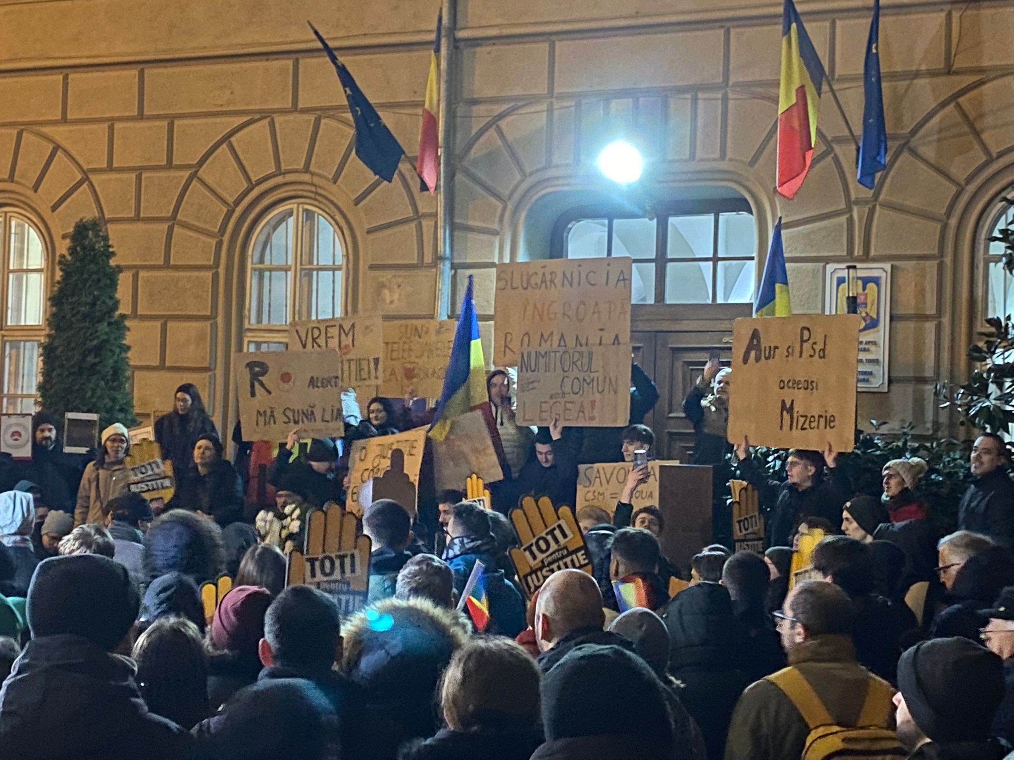 WhatsApp Image 2025-12-14 at 18.17.46