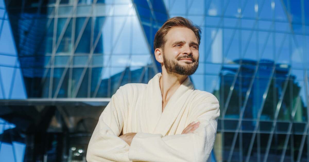 Cum să alegi halatul de baie perfect, în funcție de material și sezon? Cum să alegi halatul de baie perfect, în funcție de material și sezon?