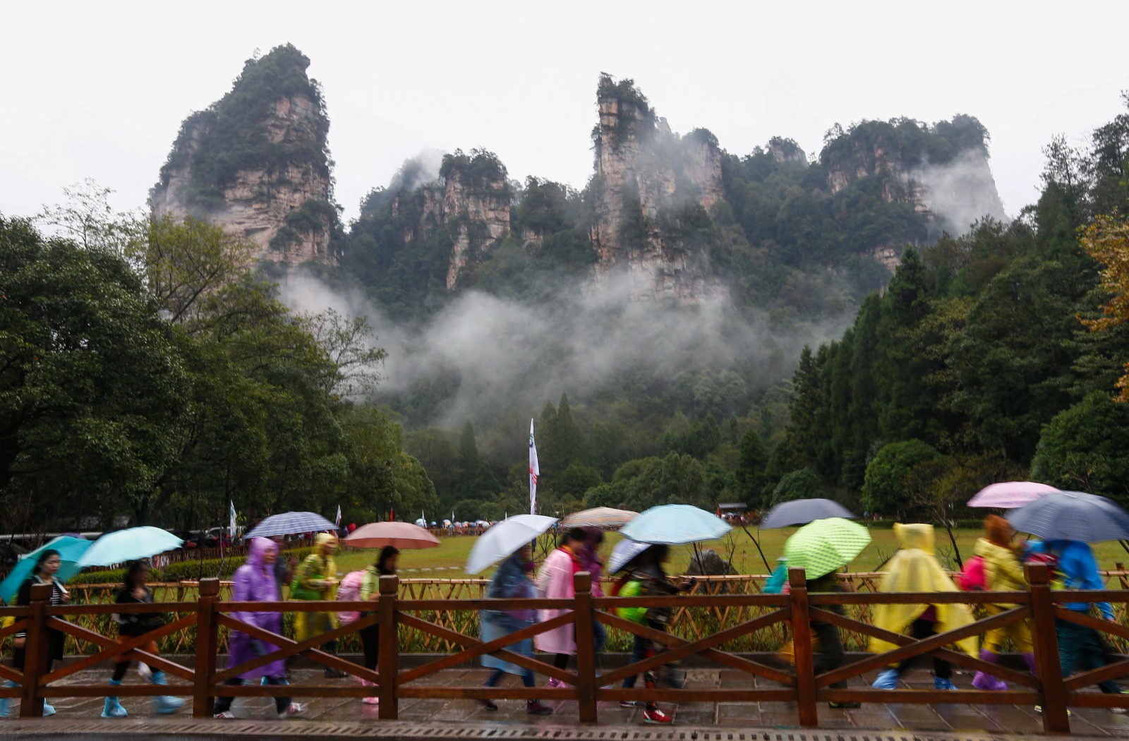 muntii avatar Zhangjiajie