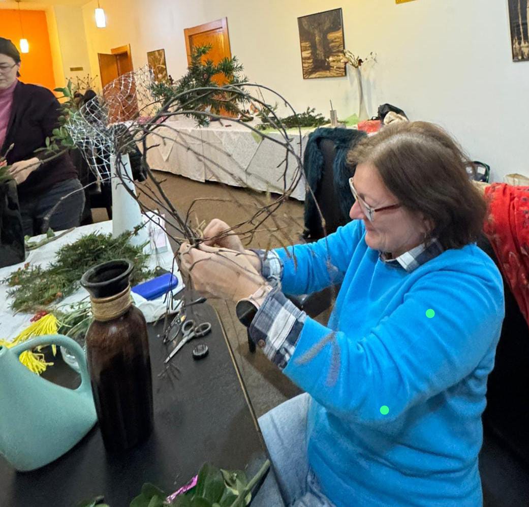 Monica Veress Ikebana (2)