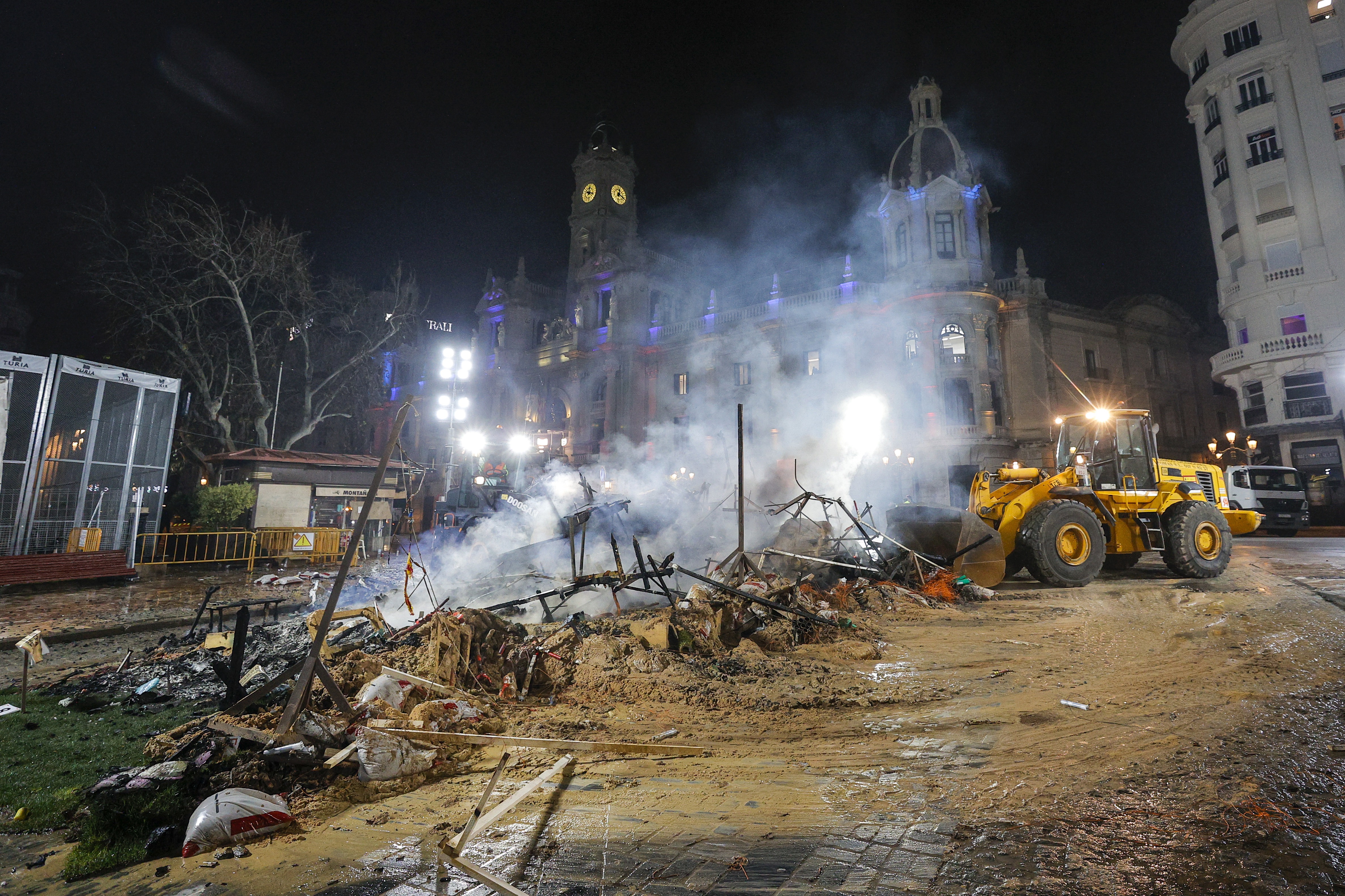'Cremá' Night of Fallas 2025