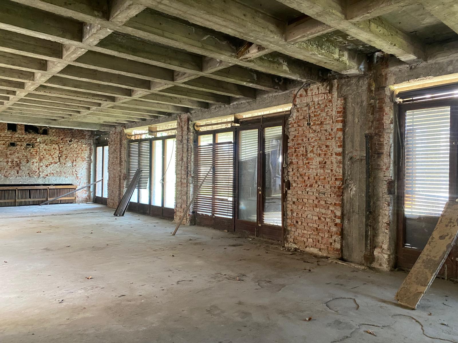 vila internațional (16)