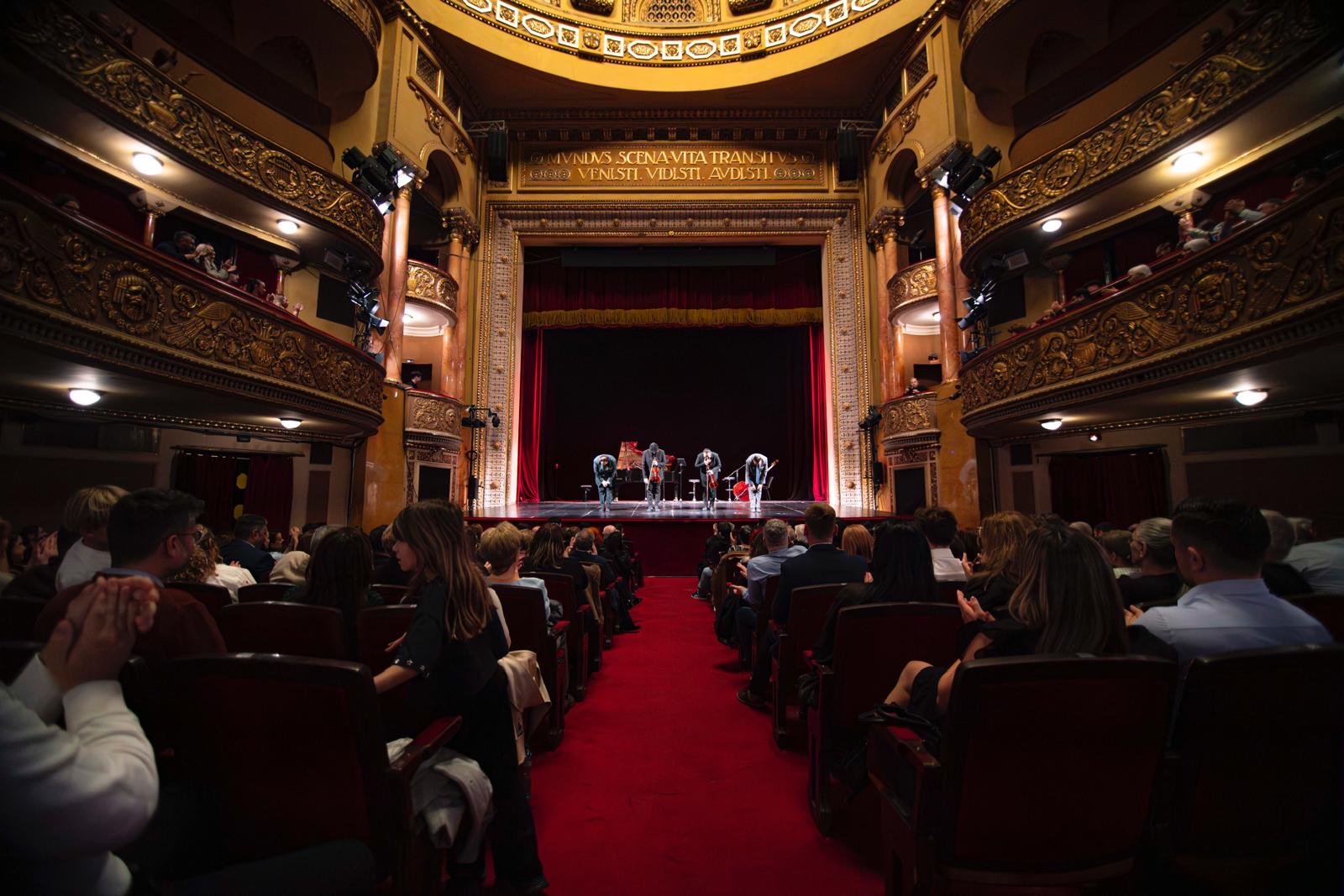 b981af26-abdc-424e-ae8f-3db4e89b5f4f