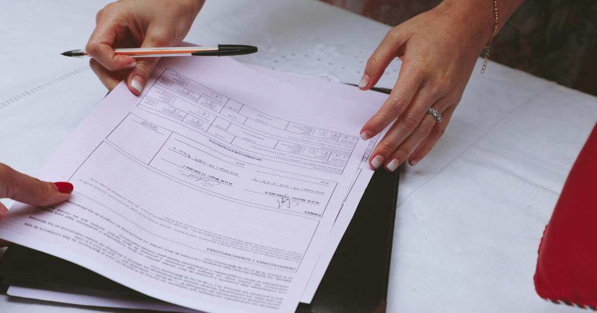 Prefectul de Timiș introduce măsuri pentru a accelera procesul de emitere a titlurilor de proprietate. Prefectul de Timiș introduce măsuri pentru a accelera procesul de emitere a titlurilor de proprietate.