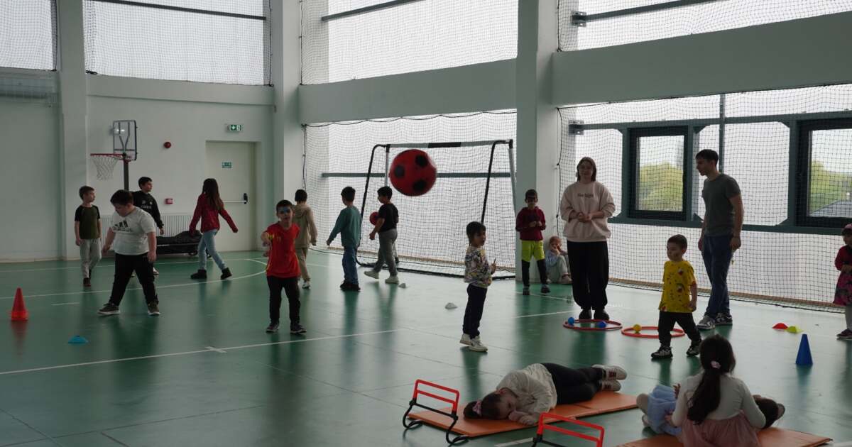 Paștele aduce bucurie și speranță, cu aproape 200 de cadouri pentru copii la Timișoara! Paștele aduce bucurie și speranță, cu aproape 200 de cadouri pentru copii la Timișoara!