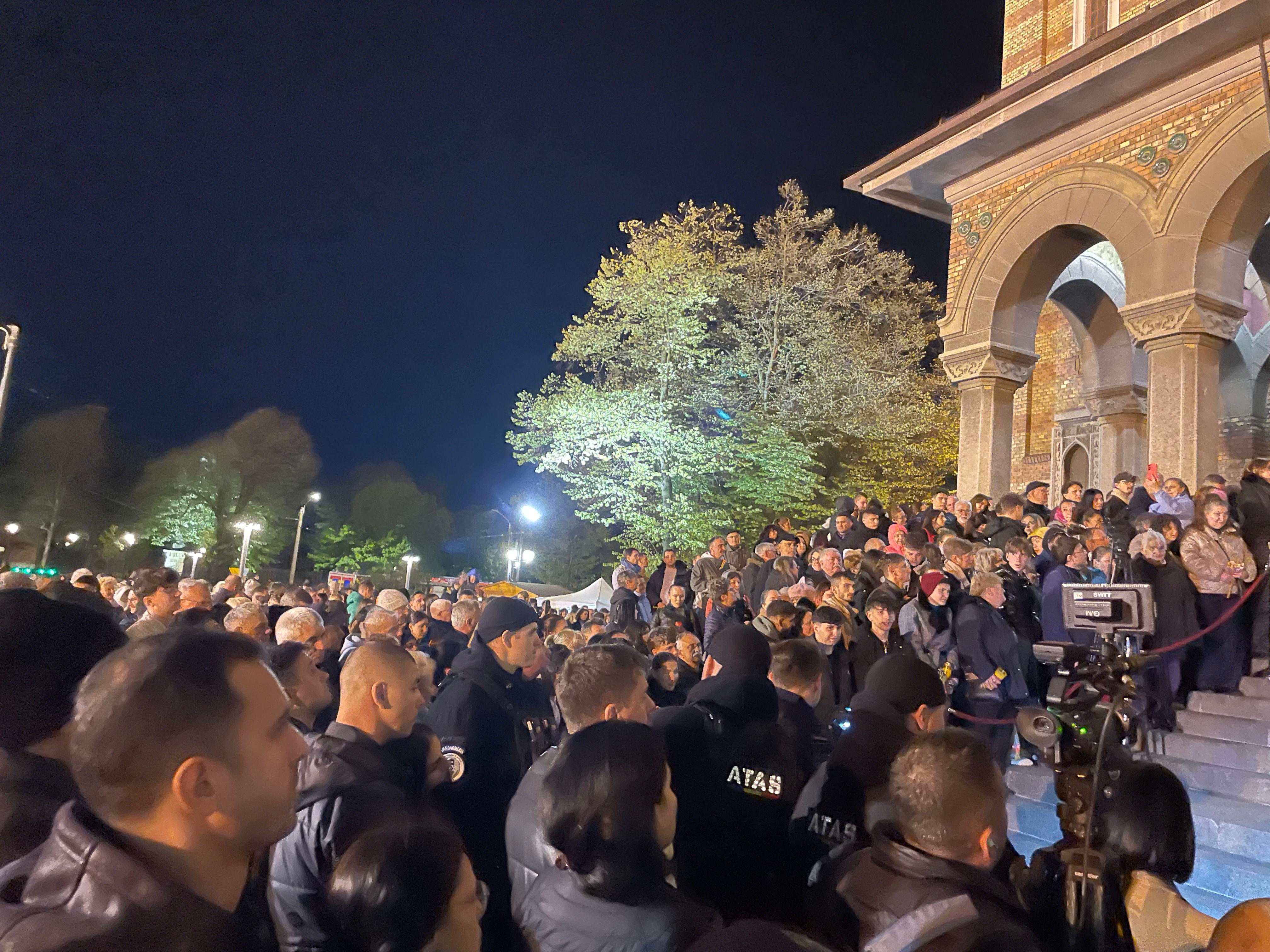 df8ea249-a089-4361-a2cf-f05c579222fb