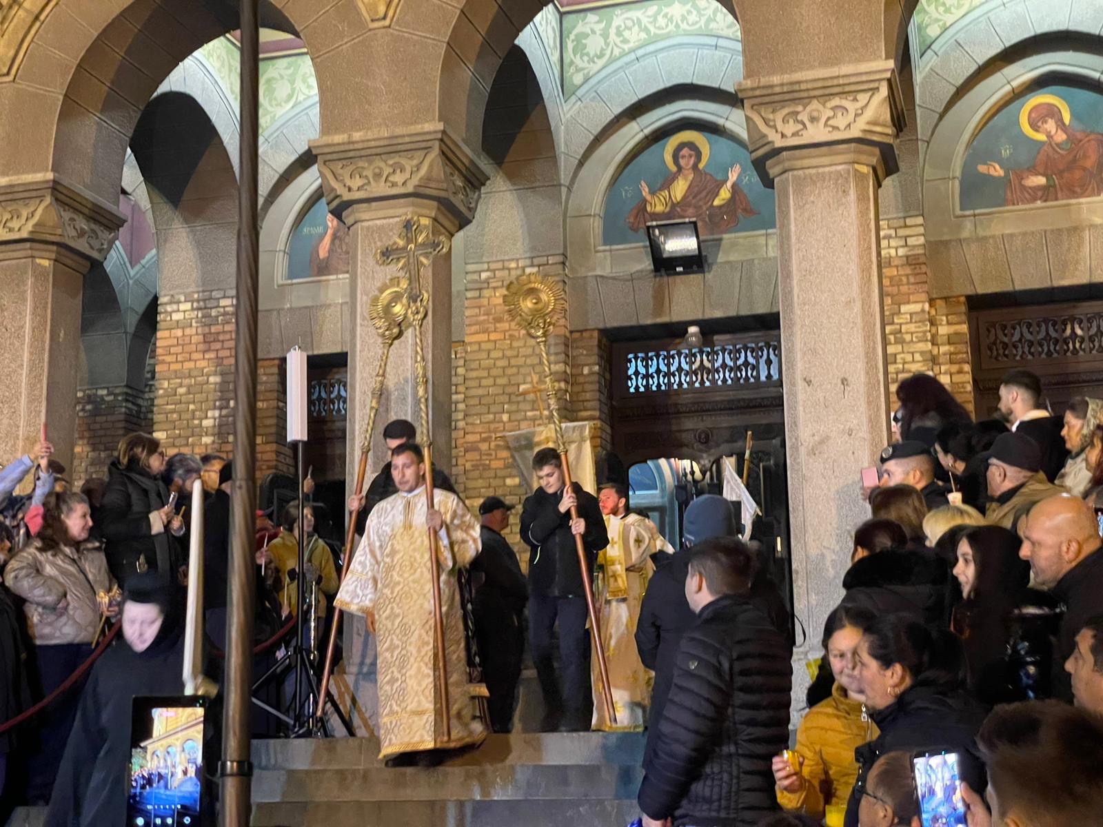 c27079ed-baef-4f1e-82ea-4c219c69435e