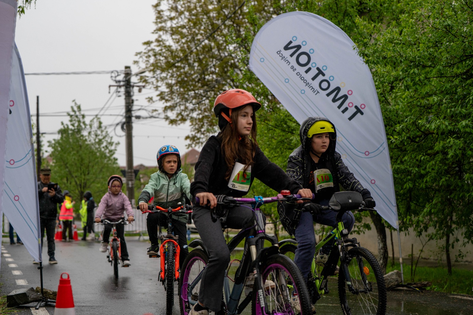 alergare copii ciarda rosie manusarul (5)