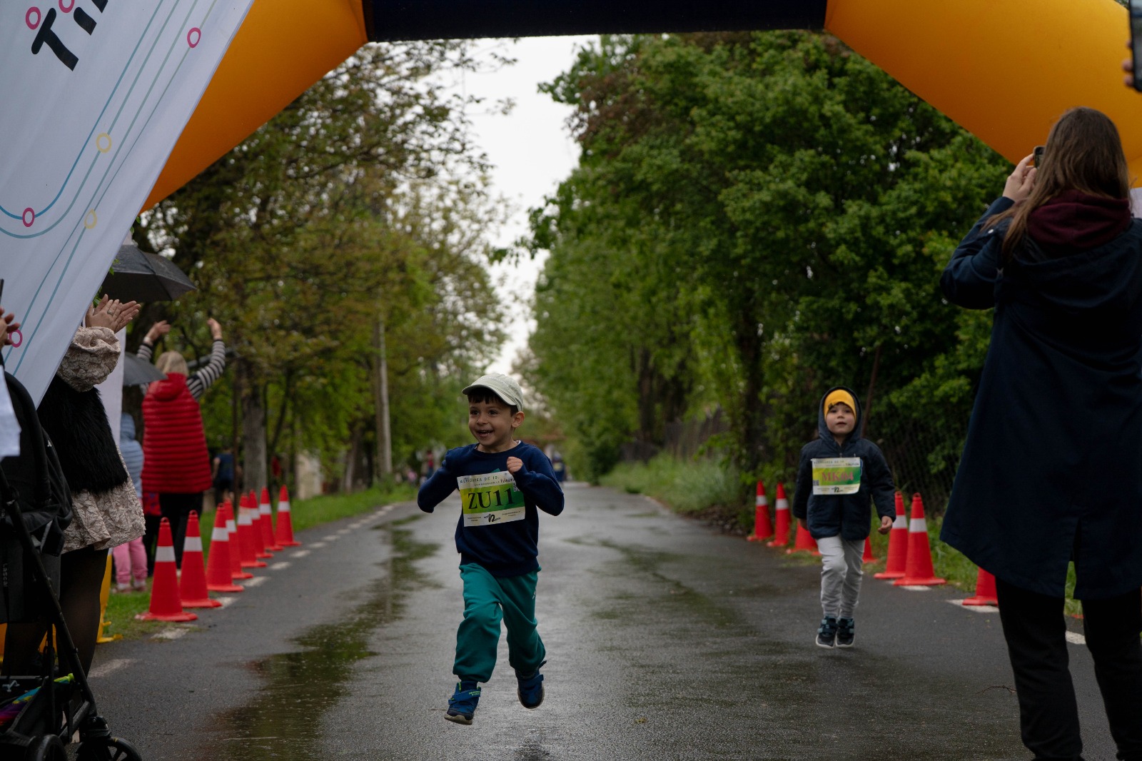 alergare copii ciarda rosie manusarul (8)