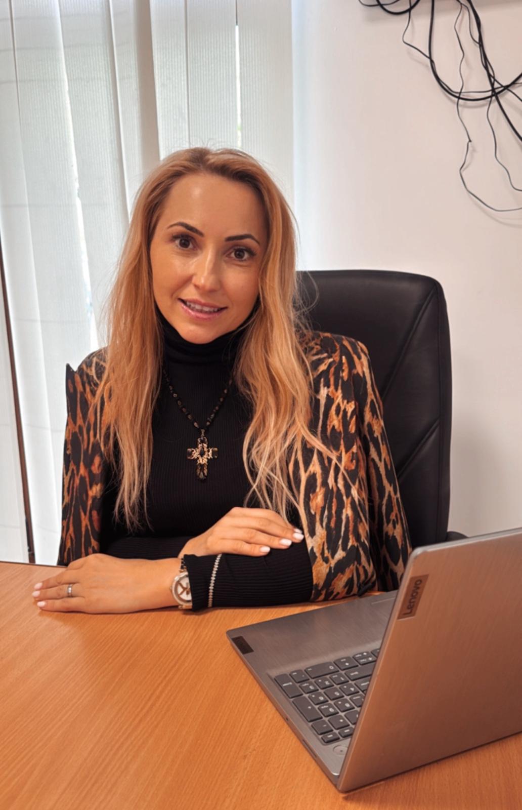 Gabriela Bogdan (11)