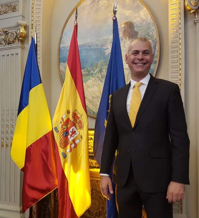 Jose Miguel Vinals (10)