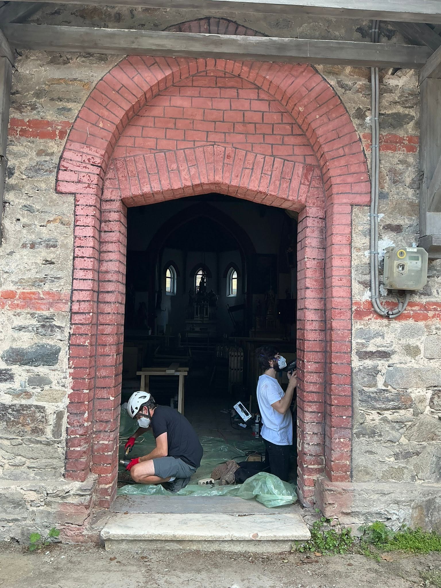 biserica Valiug ambulanta monumente (3)