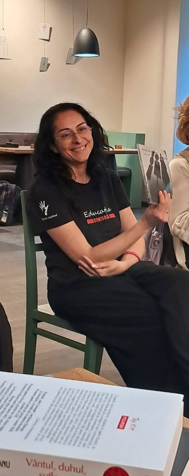 Simona Podaru (3)